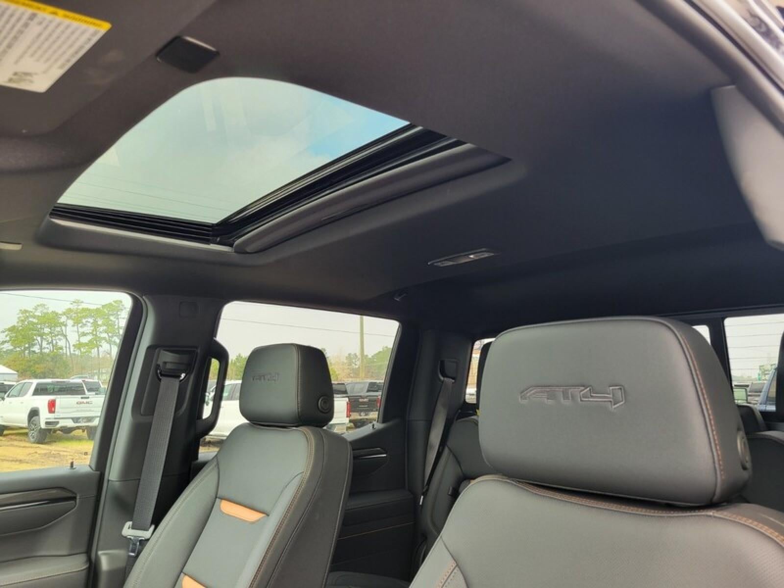 2026 GMC Sierra 1500 Crew Cab Short Box 4-Wheel Drive AT4