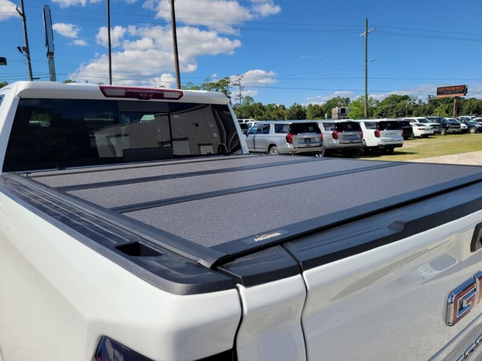 2026 GMC Sierra 1500 AT4 - Photo 8