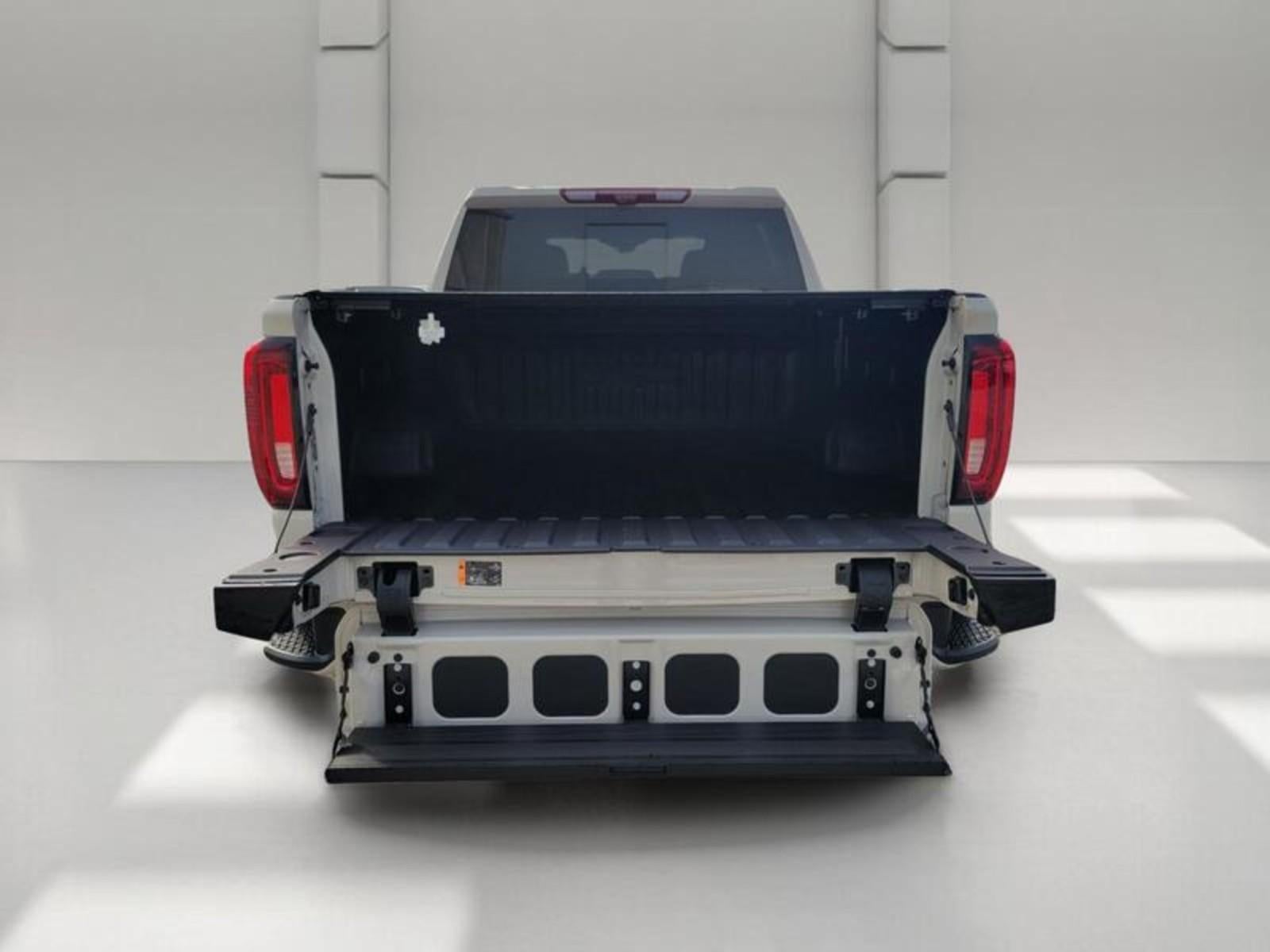 2026 GMC Sierra 1500 Crew Cab Short Box 4-Wheel Drive AT4