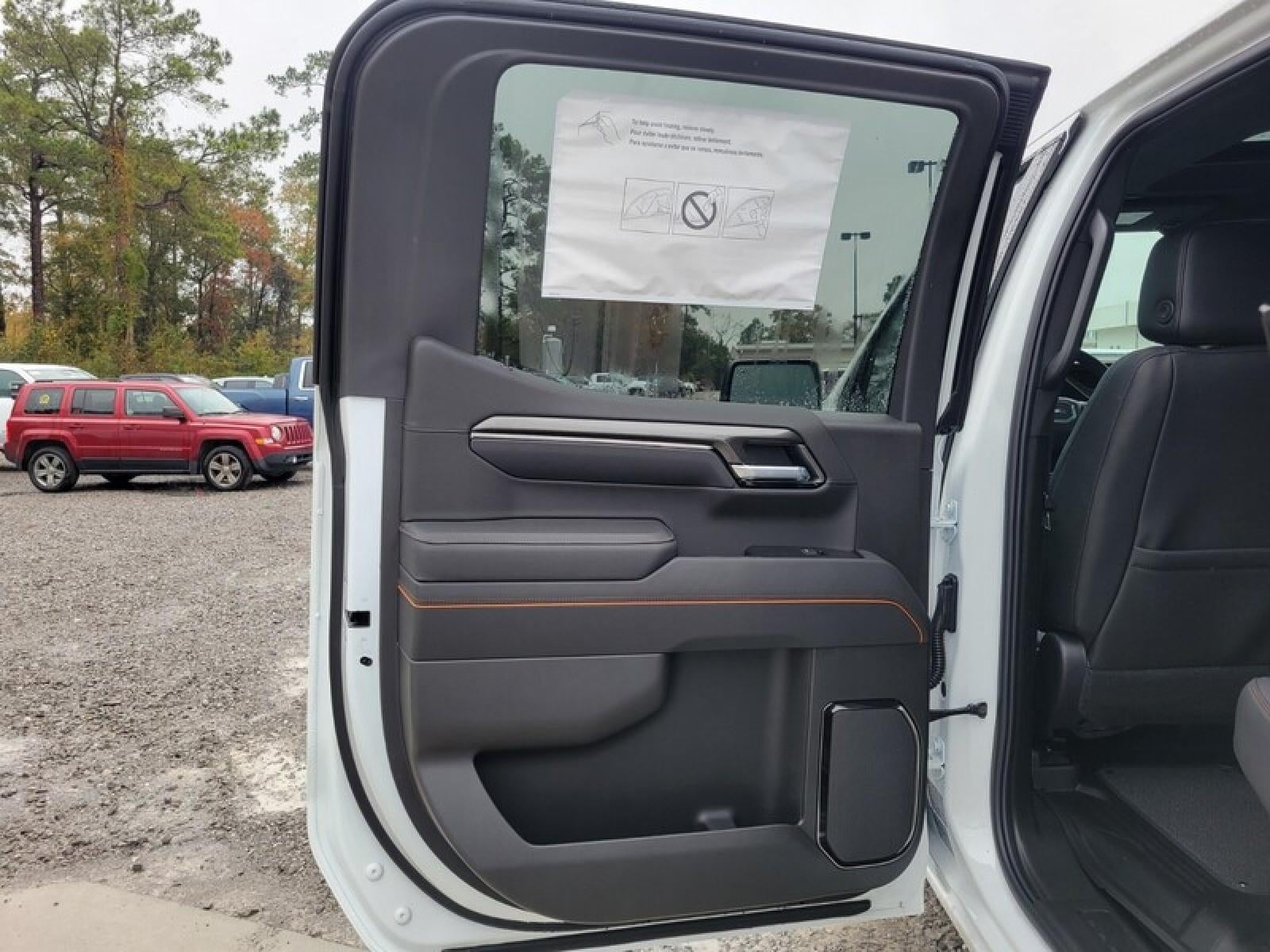 2026 GMC Sierra 1500 Crew Cab Short Box 4-Wheel Drive AT4