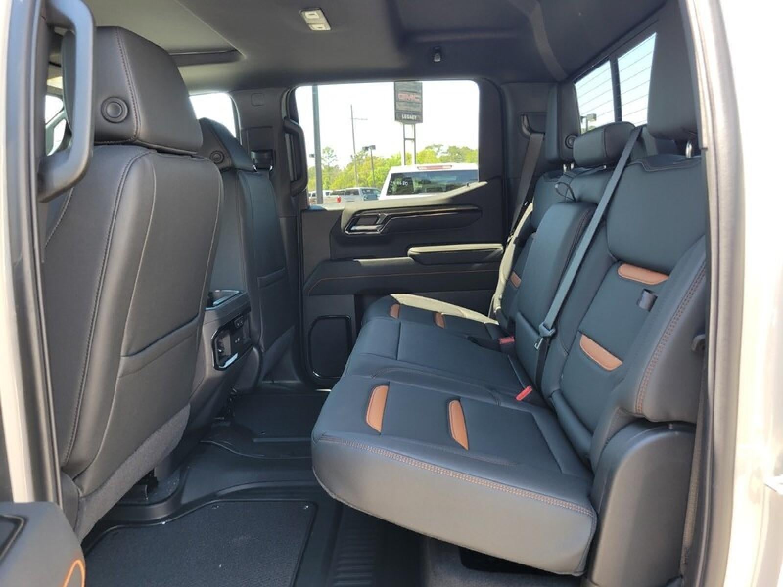 2026 GMC Sierra 1500 Crew Cab Short Box 4-Wheel Drive AT4