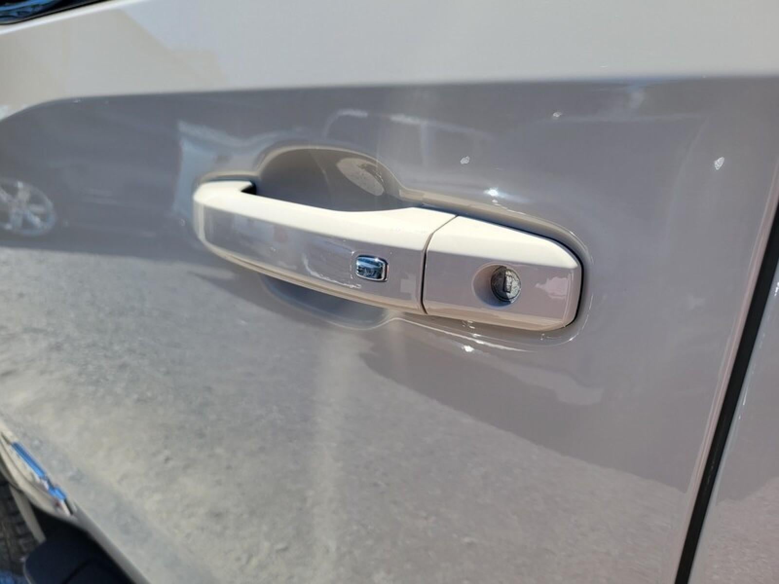 2026 GMC Sierra 1500 Crew Cab Short Box 4-Wheel Drive AT4