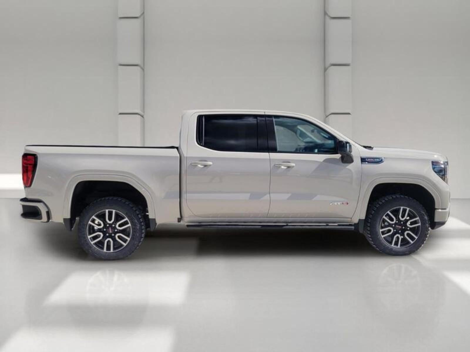 2026 GMC Sierra 1500 Crew Cab Short Box 4-Wheel Drive AT4