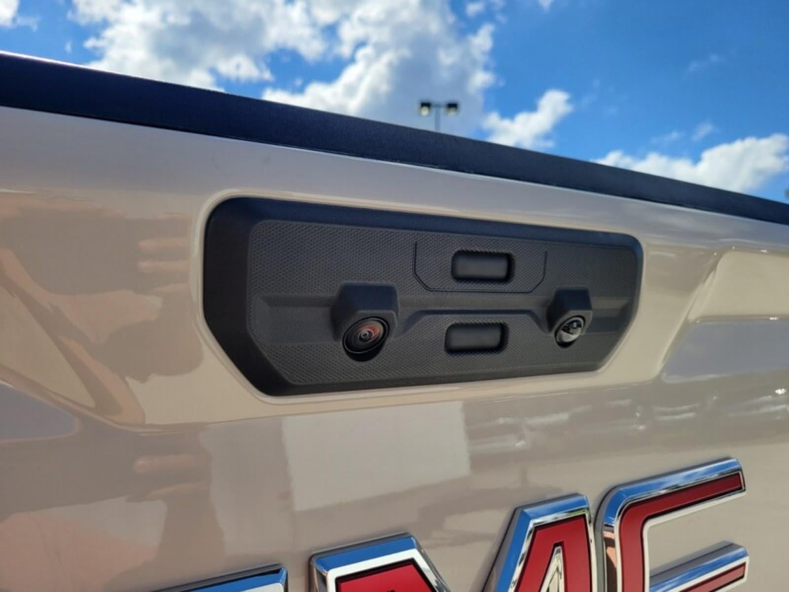 2026 GMC Sierra 1500 Crew Cab Short Box 4-Wheel Drive AT4