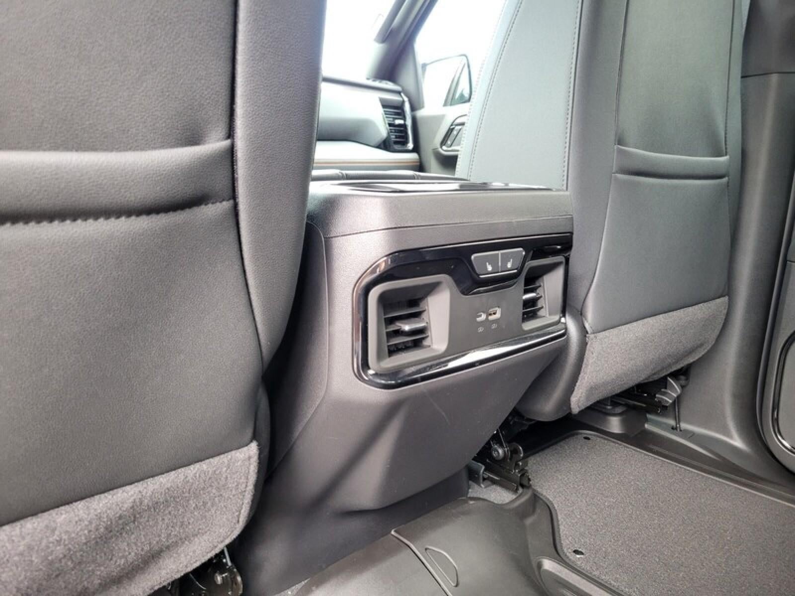 2026 GMC Sierra 1500 Crew Cab Short Box 4-Wheel Drive AT4