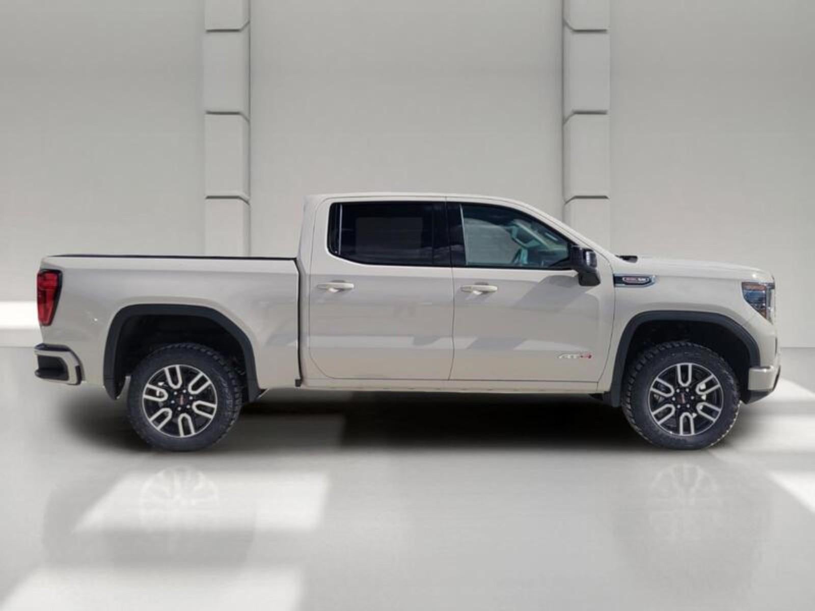 2026 GMC Sierra 1500 Crew Cab Short Box 4-Wheel Drive AT4