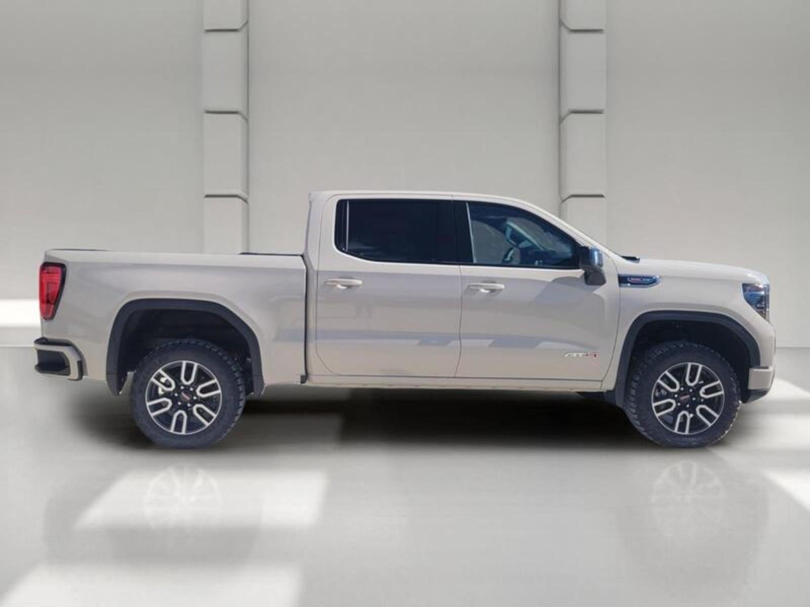 2026 GMC Sierra 1500 Crew Cab Short Box 4-Wheel Drive AT4