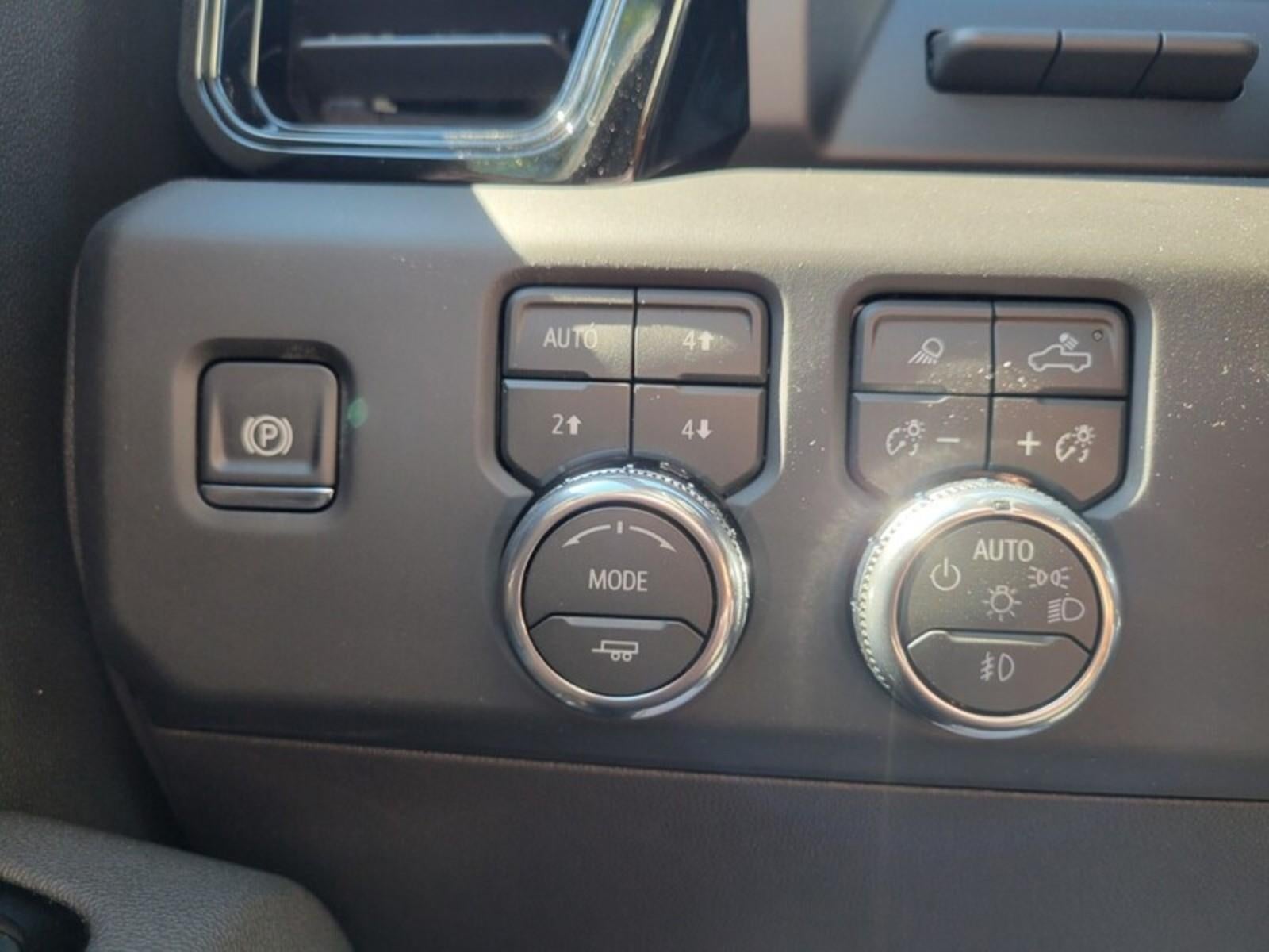 2026 GMC Sierra 1500 Crew Cab Short Box 4-Wheel Drive AT4