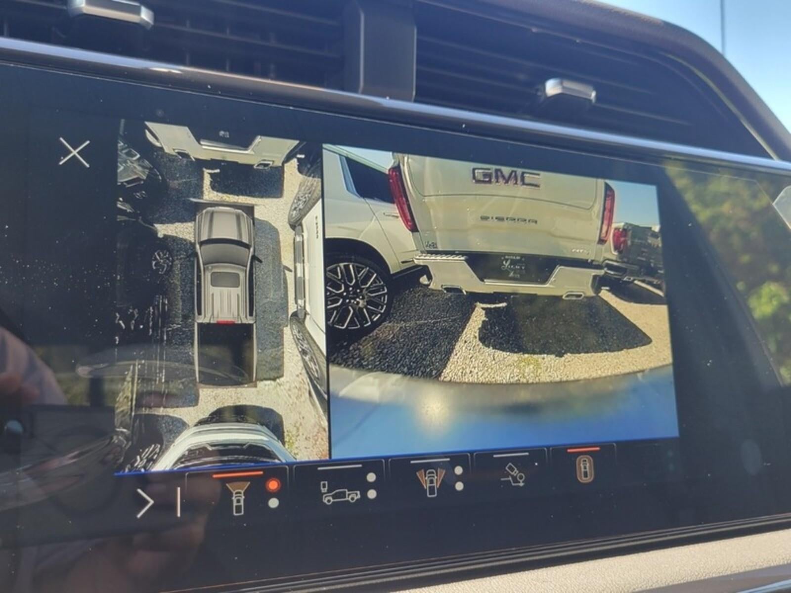2026 GMC Sierra 1500 Crew Cab Short Box 4-Wheel Drive AT4