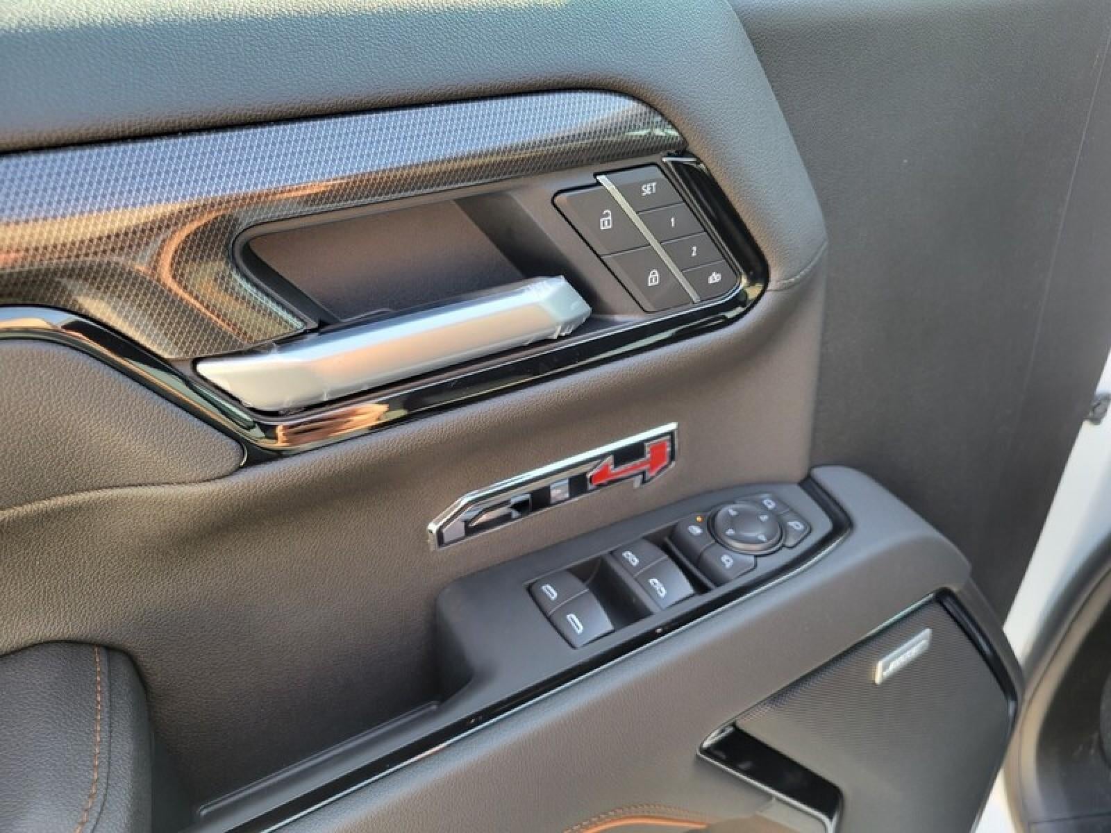 2026 GMC Sierra 1500 Crew Cab Short Box 4-Wheel Drive AT4