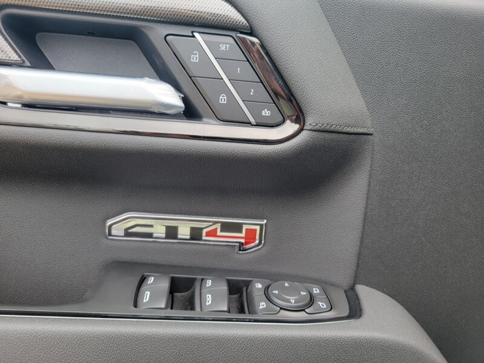 2026 GMC Sierra 1500 Crew Cab Short Box 4-Wheel Drive AT4