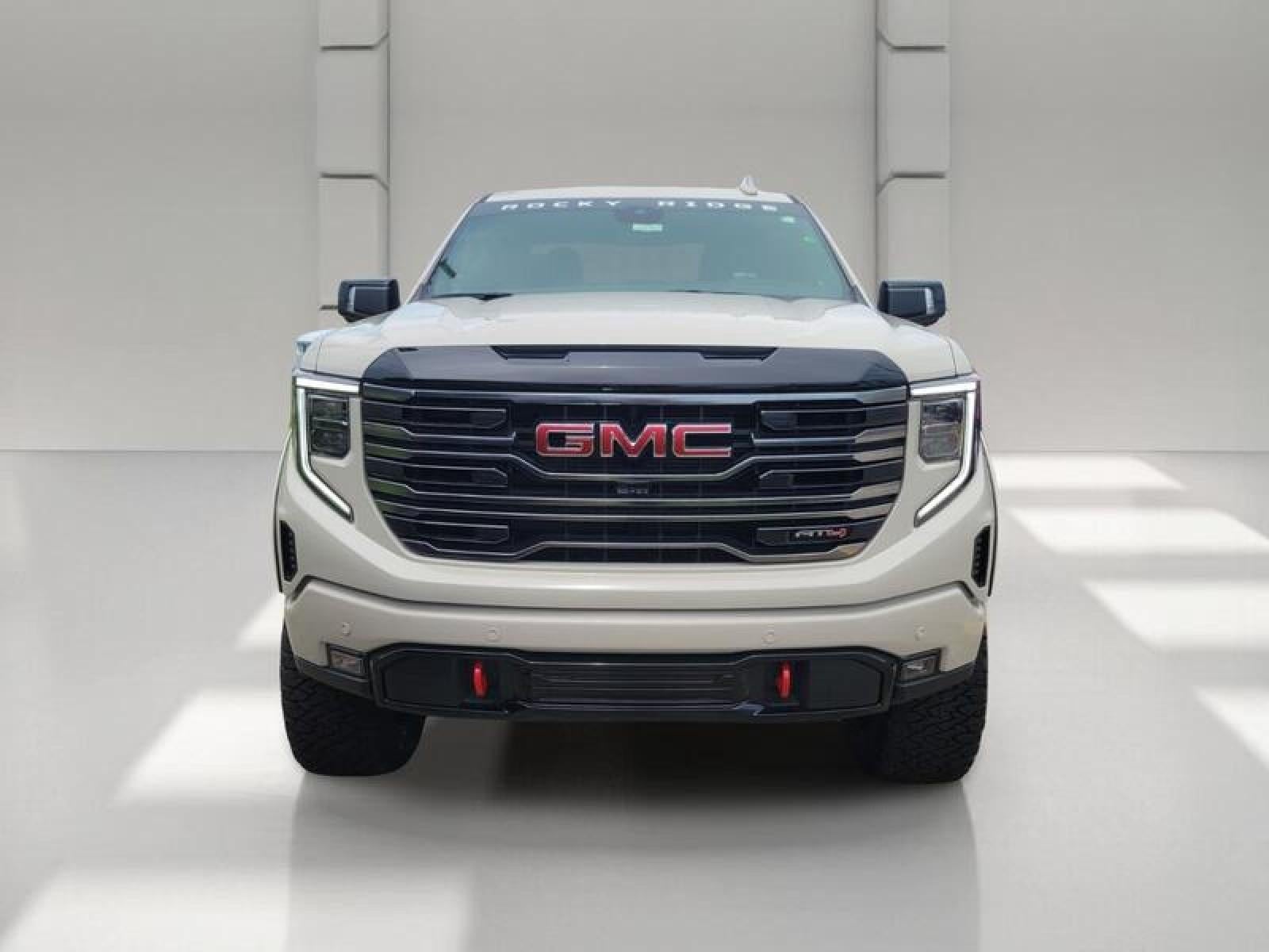 2026 GMC Sierra 1500 Crew Cab Short Box 4-Wheel Drive AT4