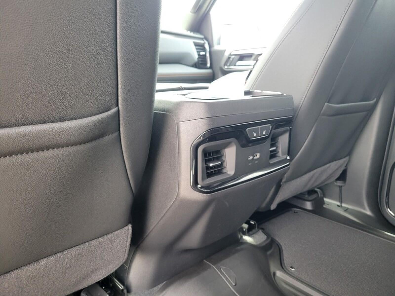 2026 GMC Sierra 1500 Crew Cab Short Box 4-Wheel Drive AT4
