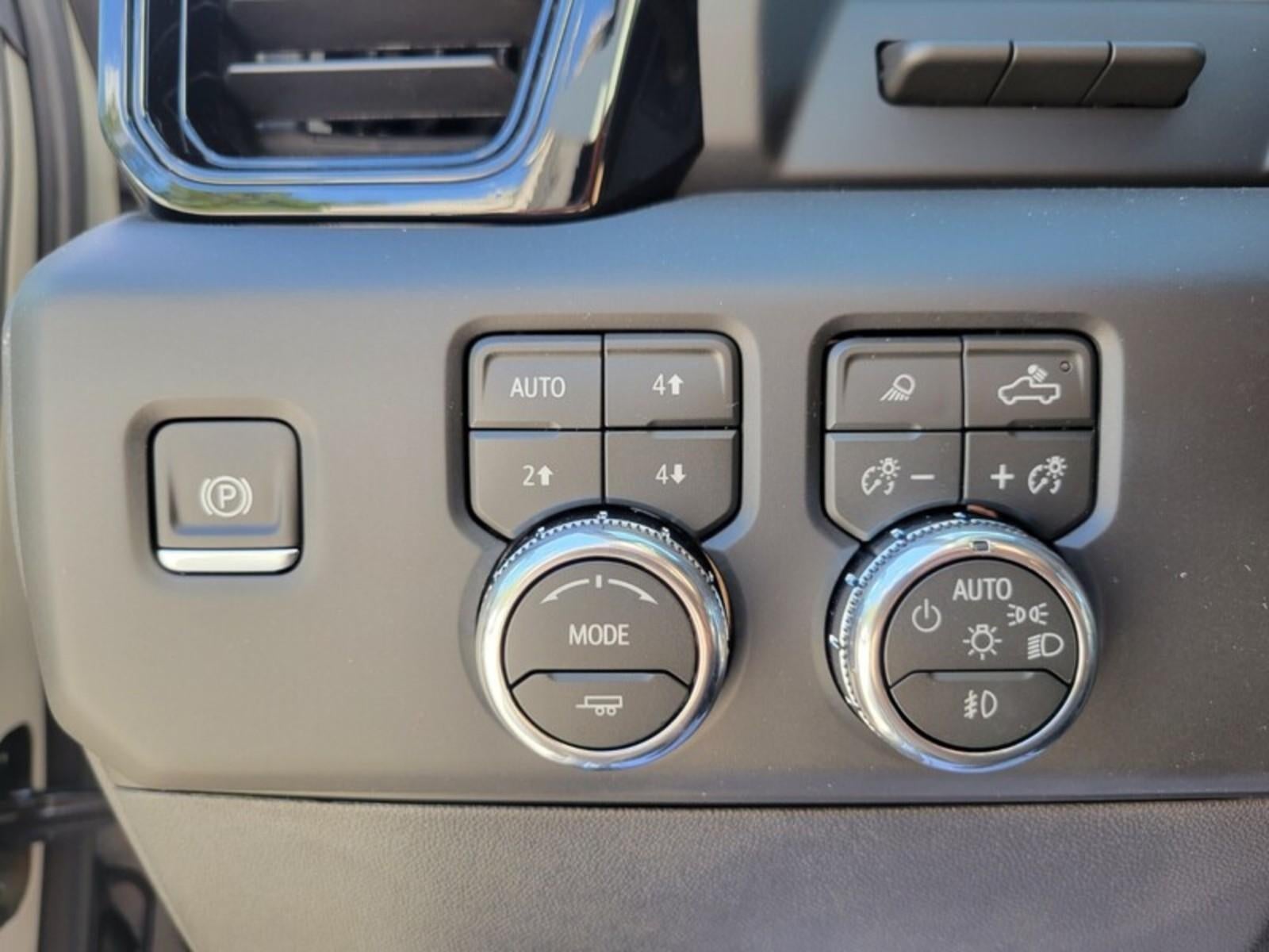 2026 GMC Sierra 1500 Crew Cab Short Box 4-Wheel Drive AT4