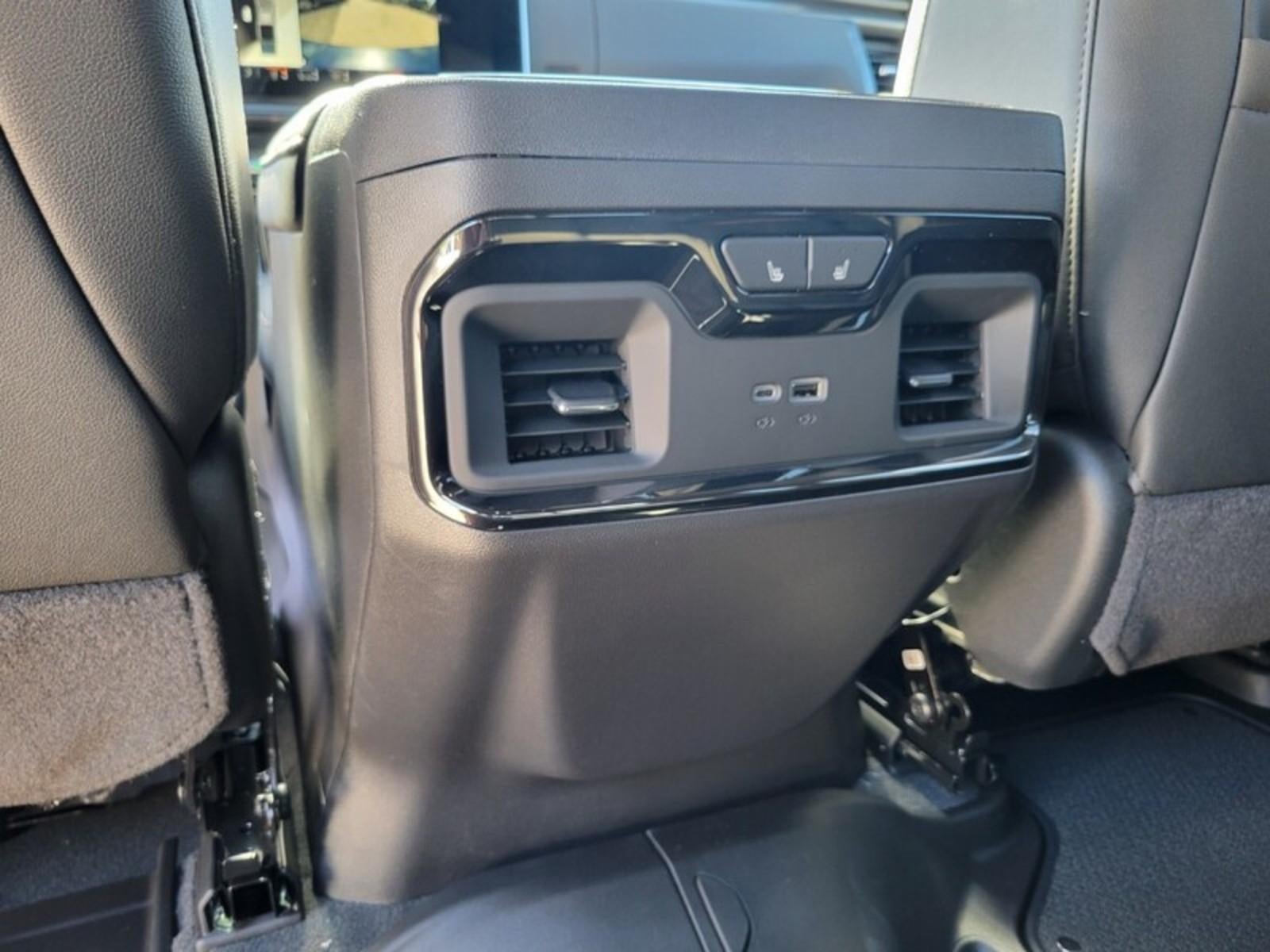 2026 GMC Sierra 1500 Crew Cab Short Box 4-Wheel Drive AT4