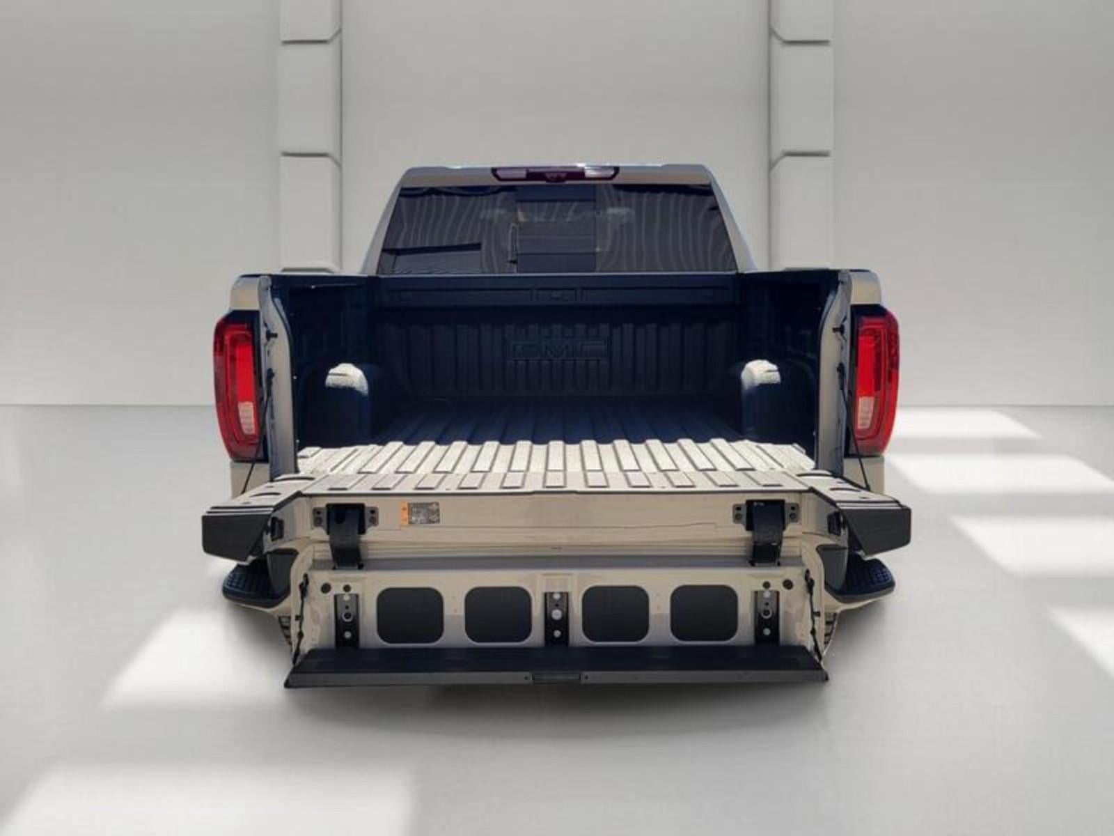 2026 GMC Sierra 1500 Crew Cab Short Box 4-Wheel Drive AT4