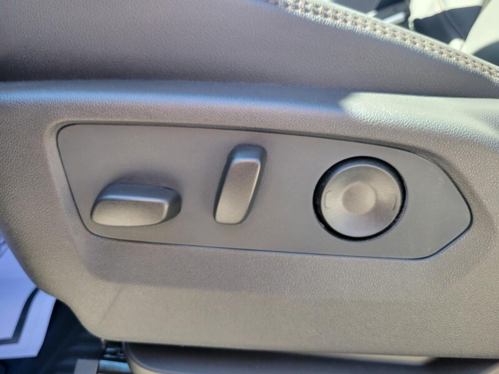 2026 GMC Sierra 1500 AT4 - Photo 13