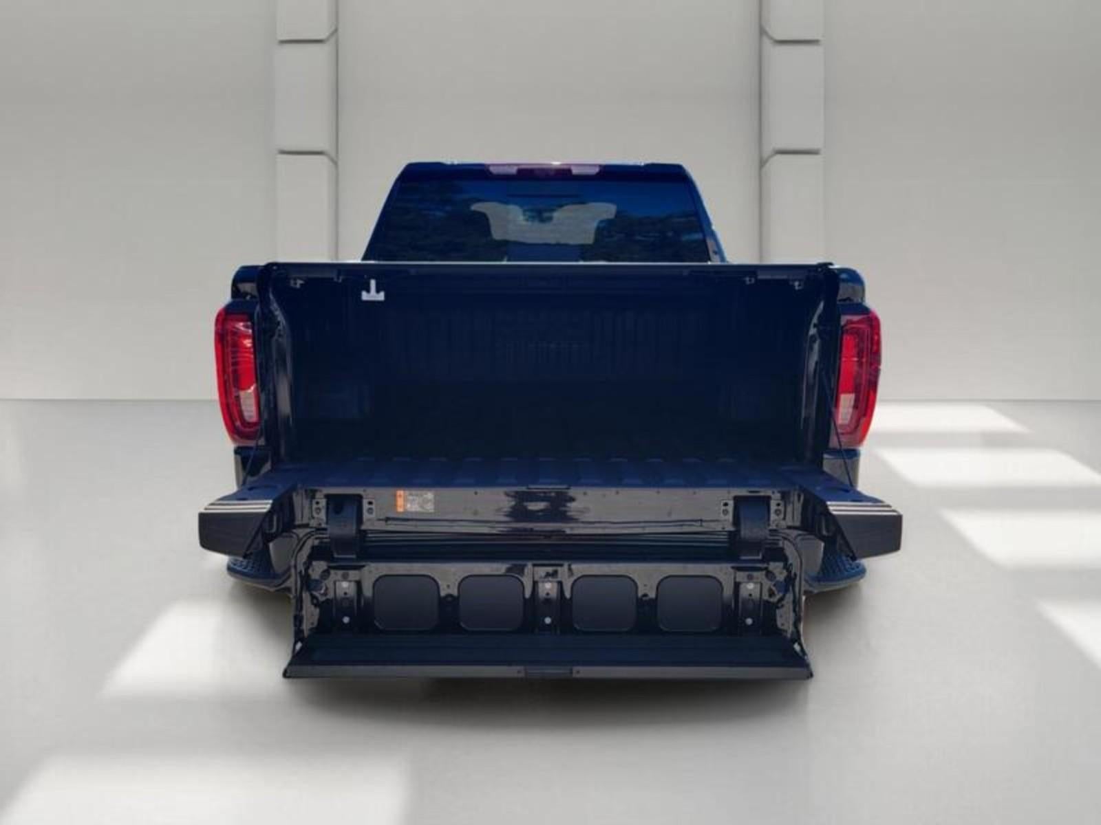 2026 GMC Sierra 1500 AT4 - Photo 8