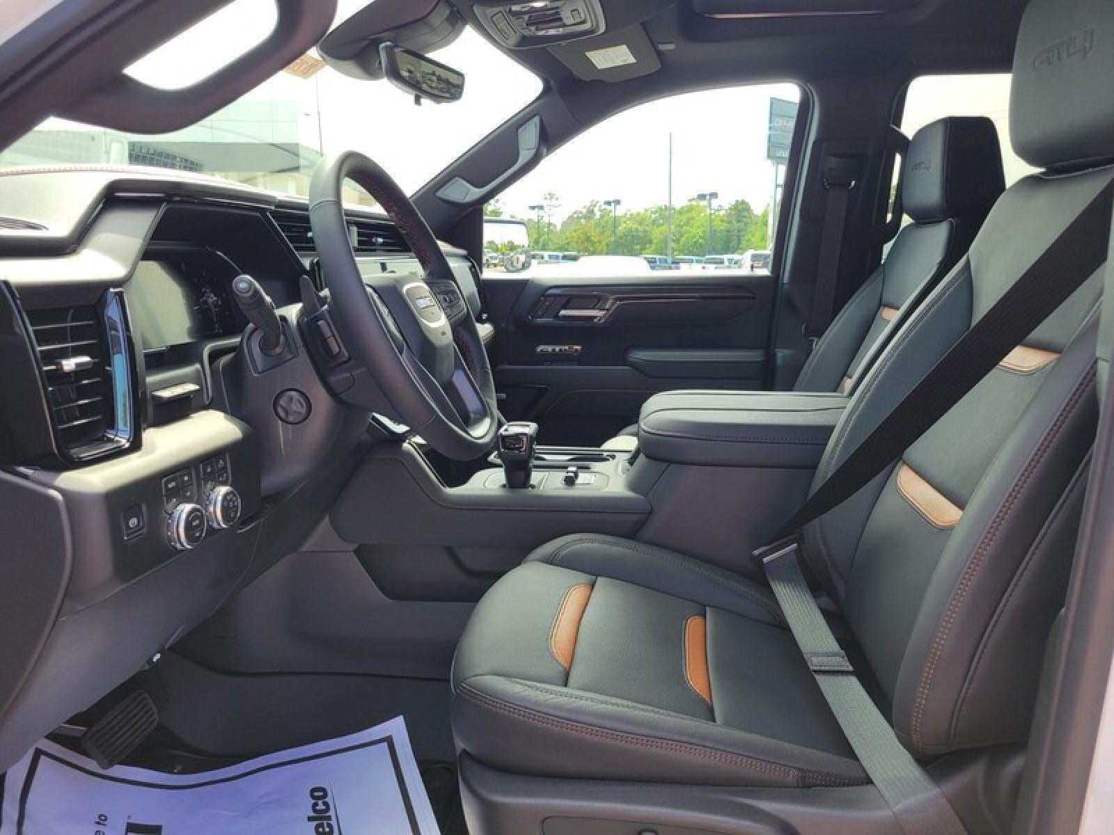 2026 GMC Sierra 1500 Crew Cab Short Box 4-Wheel Drive AT4