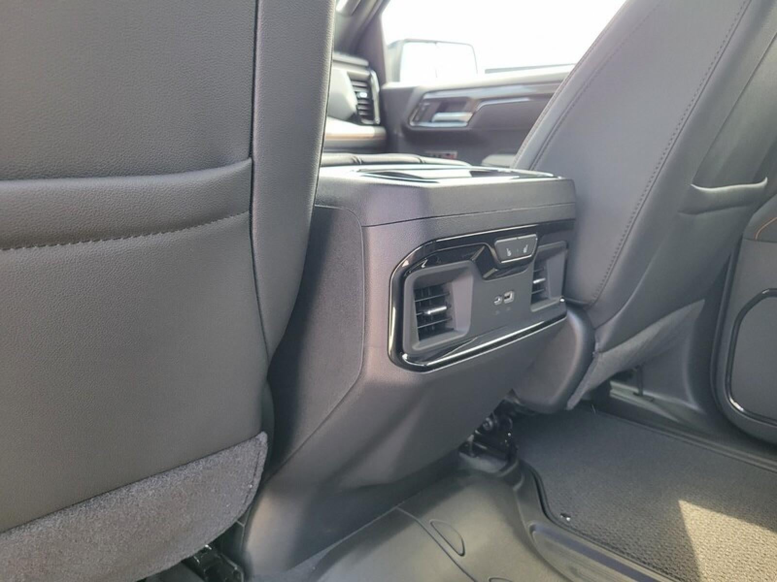 2026 GMC Sierra 1500 Crew Cab Short Box 4-Wheel Drive AT4