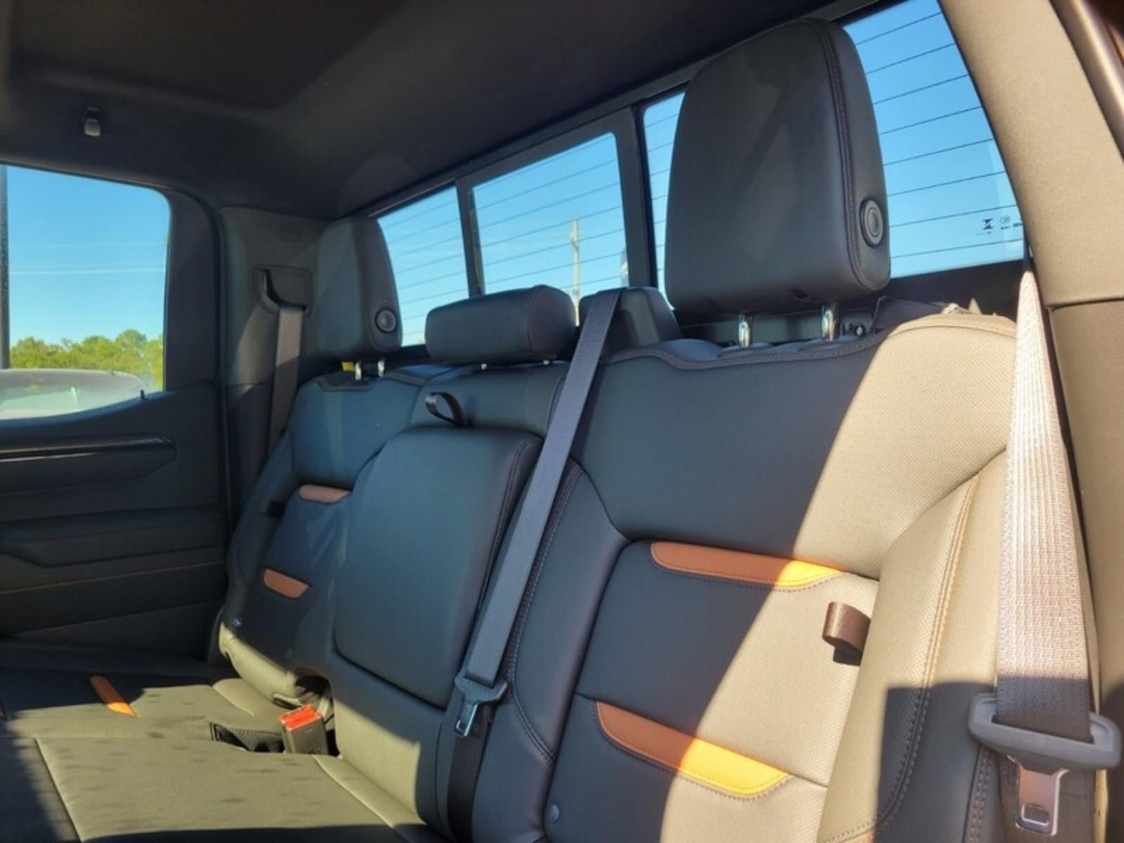 2026 GMC Sierra 1500 Crew Cab Short Box 4-Wheel Drive AT4