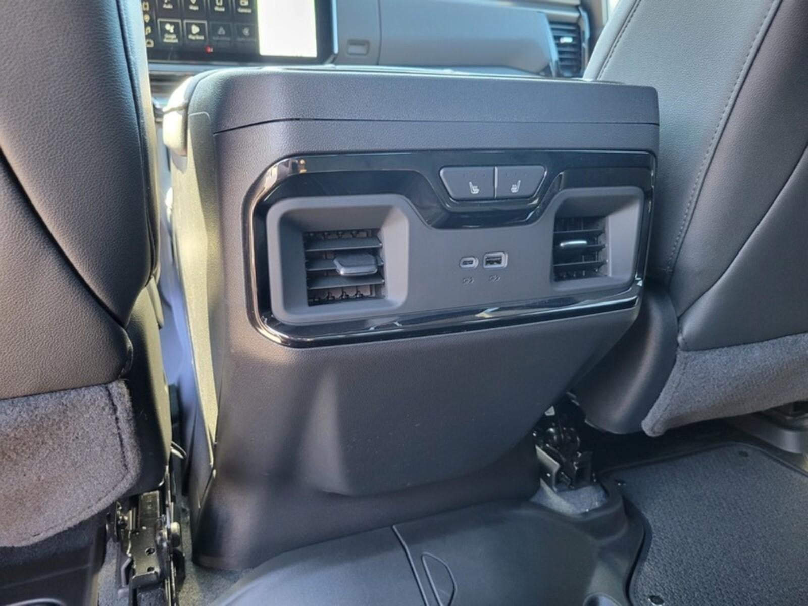 2026 GMC Sierra 1500 Crew Cab Short Box 4-Wheel Drive AT4
