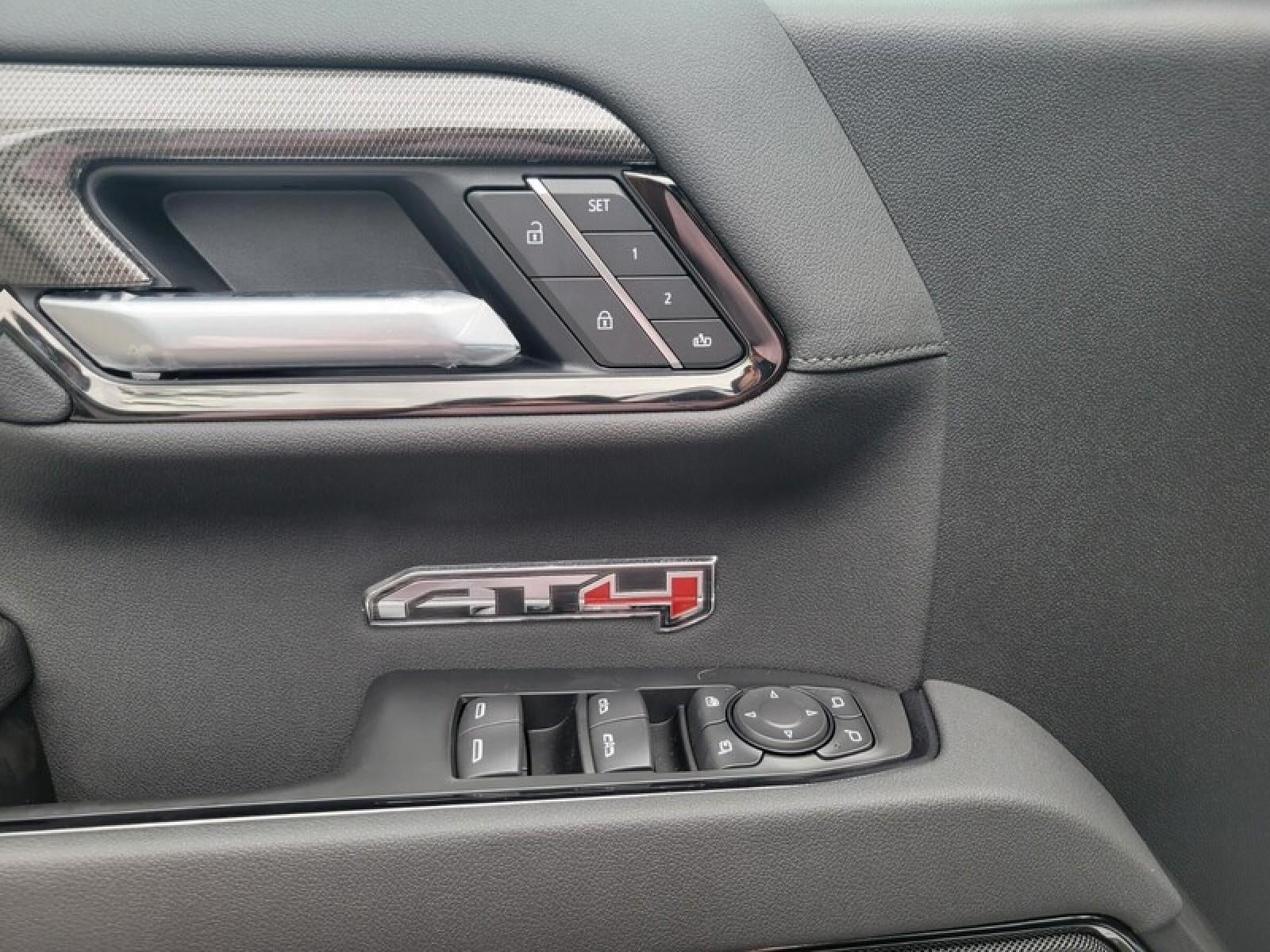 2026 GMC Sierra 1500 Crew Cab Short Box 4-Wheel Drive AT4