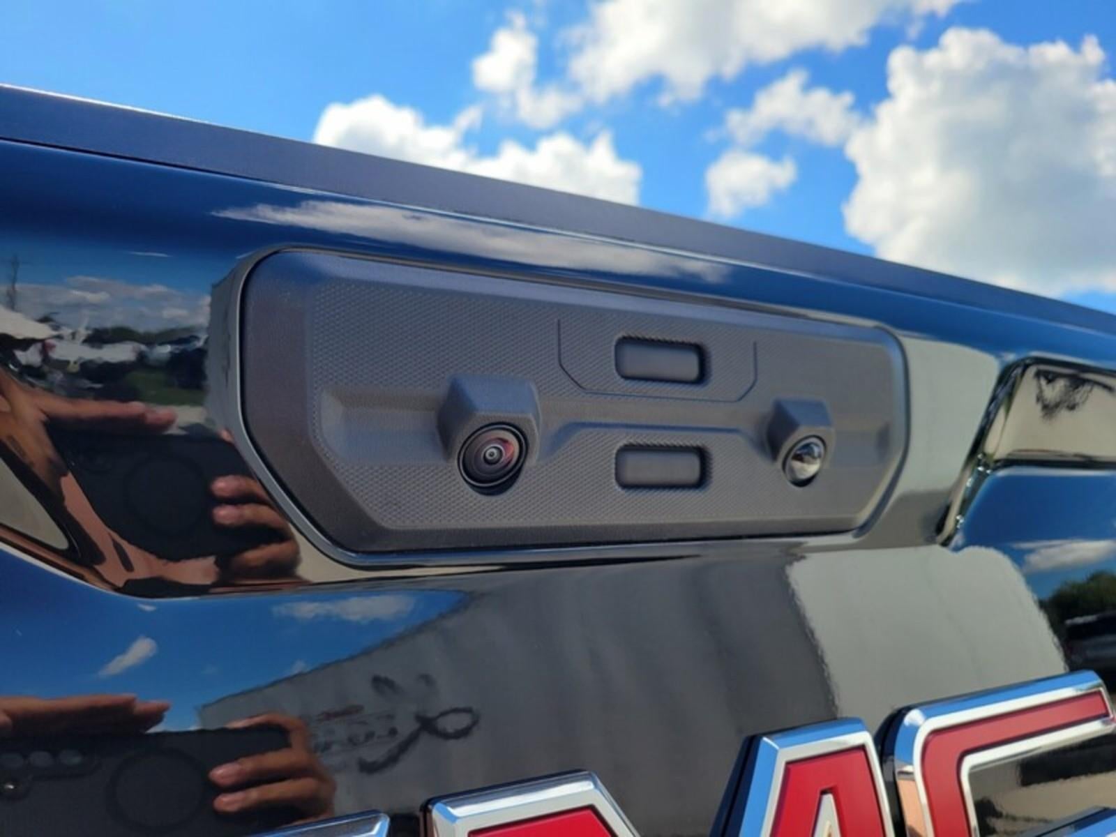 2026 GMC Sierra 1500 Crew Cab Short Box 4-Wheel Drive AT4