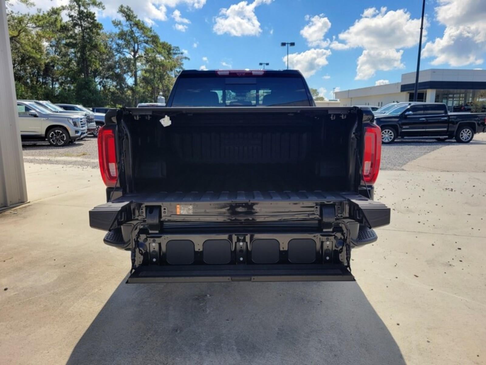 2026 GMC Sierra 1500 Crew Cab Short Box 4-Wheel Drive AT4