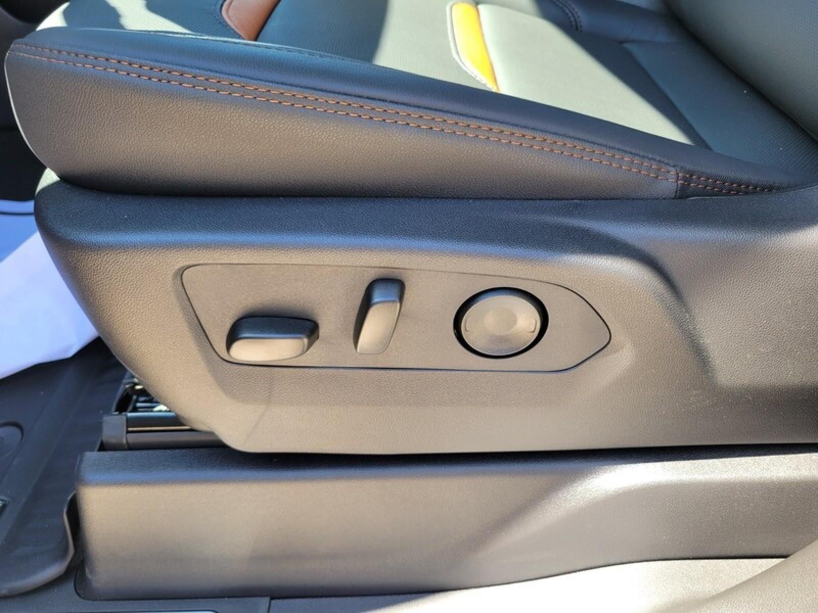 2026 GMC Sierra 1500 Crew Cab Short Box 4-Wheel Drive AT4