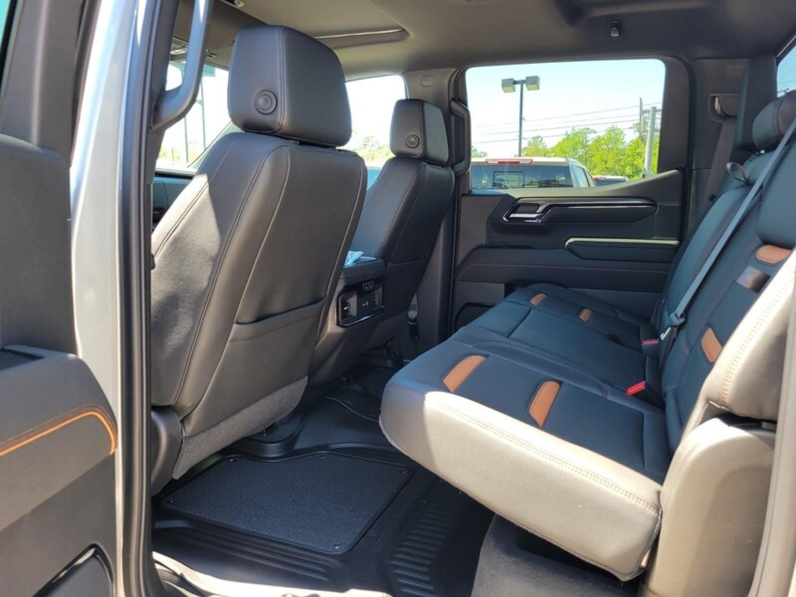 2026 GMC Sierra 1500 Crew Cab Short Box 4-Wheel Drive AT4