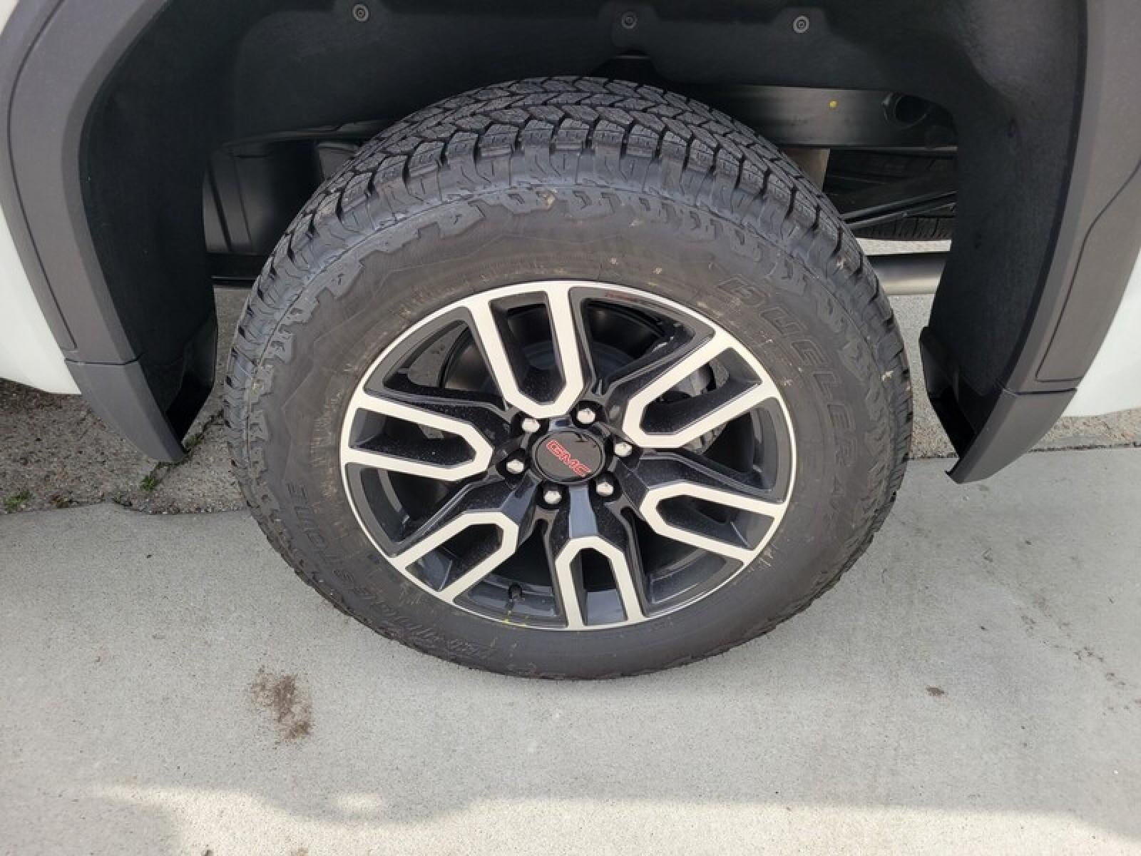 2026 GMC Sierra 1500 Crew Cab Short Box 4-Wheel Drive AT4