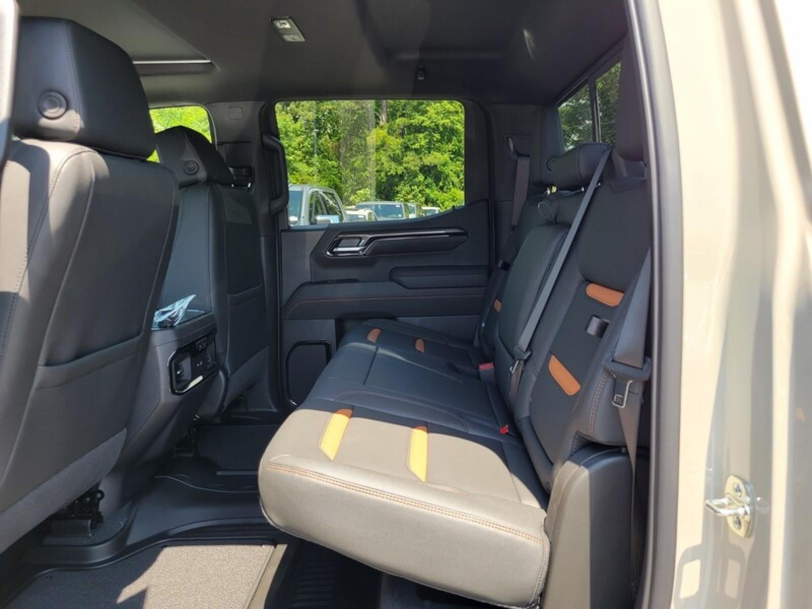 2026 GMC Sierra 1500 Crew Cab Short Box 4-Wheel Drive AT4