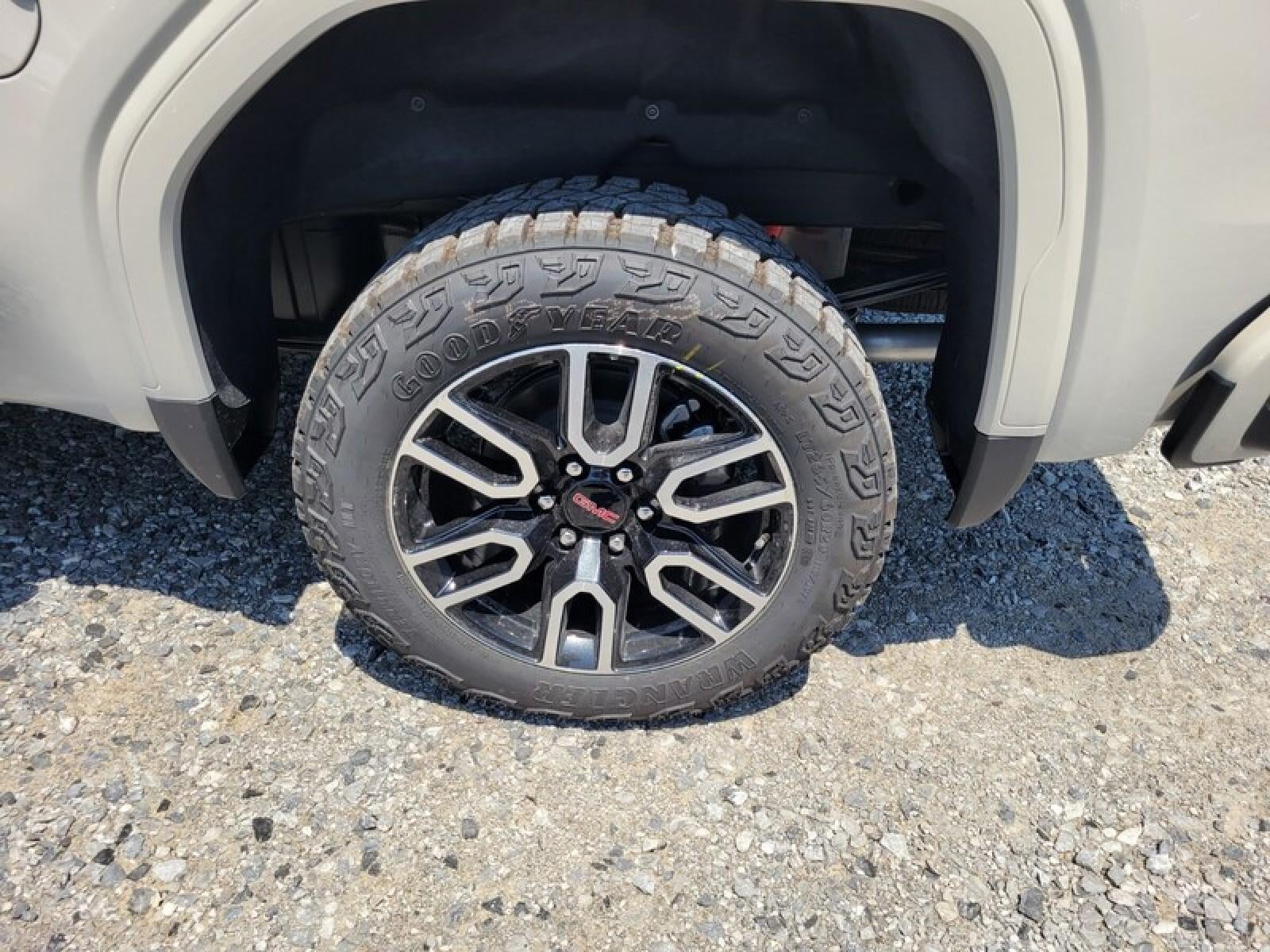 2026 GMC Sierra 1500 Crew Cab Short Box 4-Wheel Drive AT4