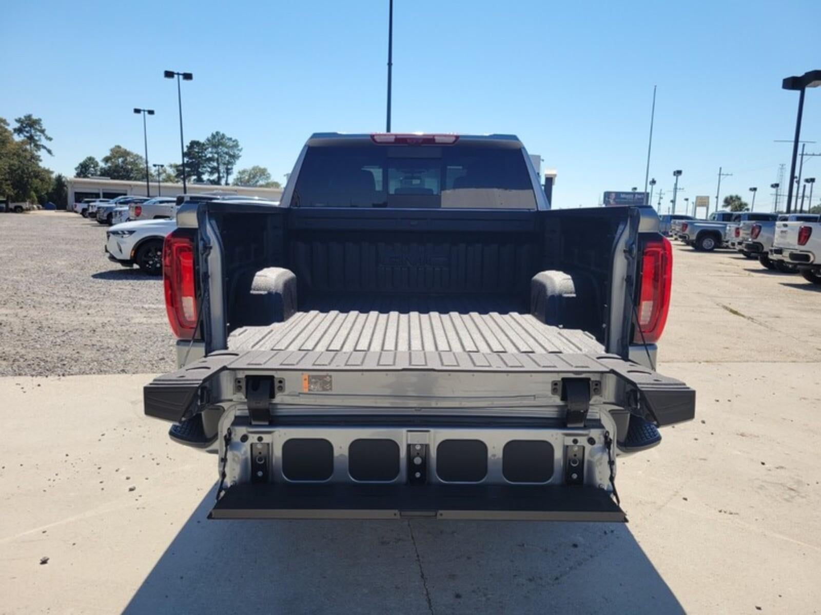 2026 GMC Sierra 1500 Crew Cab Short Box 4-Wheel Drive AT4