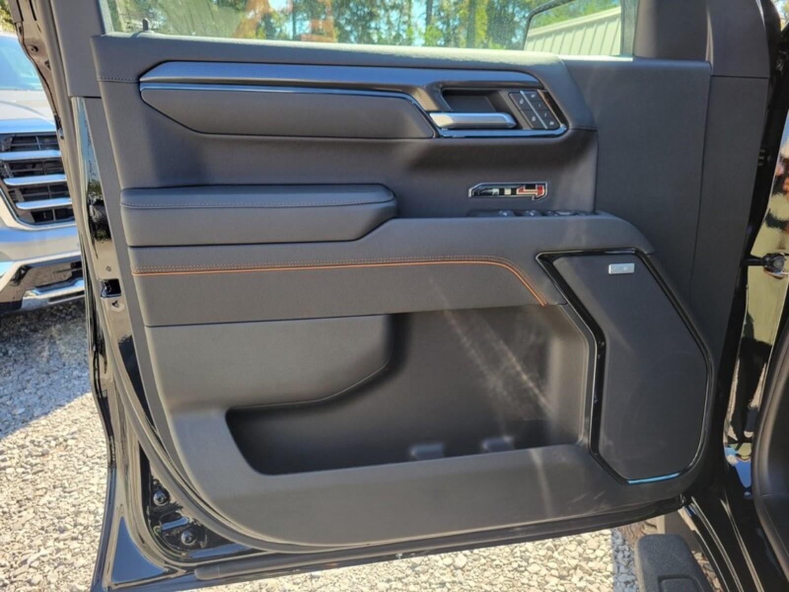 2026 GMC Sierra 1500 Crew Cab Short Box 4-Wheel Drive AT4
