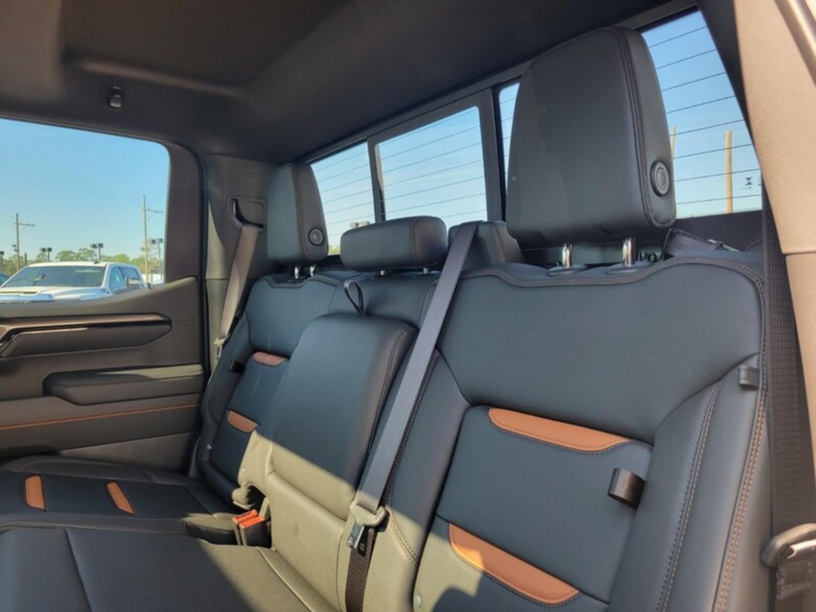 2026 GMC Sierra 1500 Crew Cab Short Box 4-Wheel Drive AT4