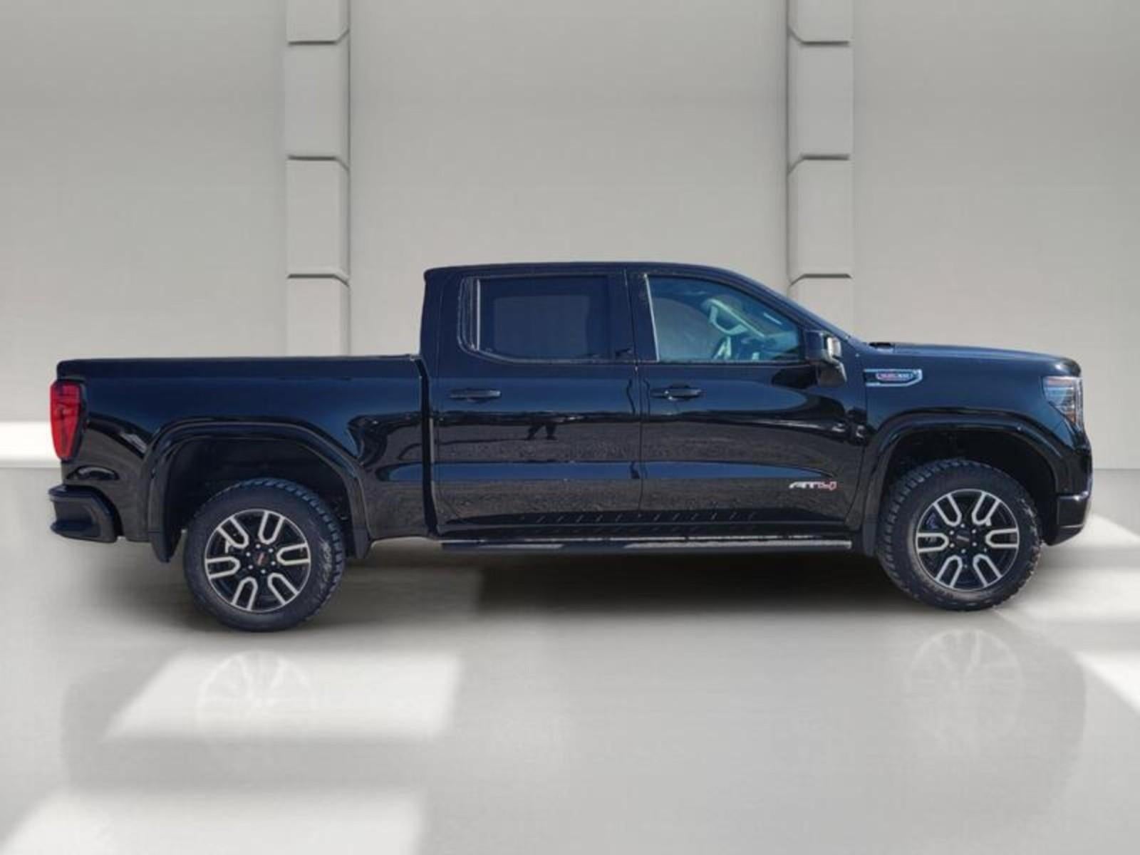 2026 GMC Sierra 1500 Crew Cab Short Box 4-Wheel Drive AT4