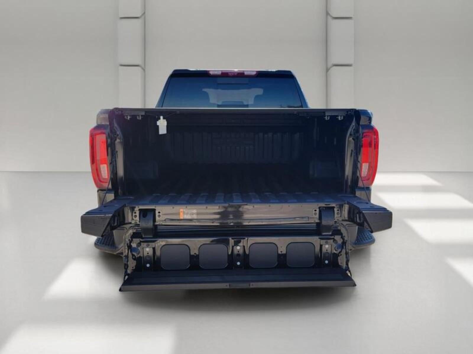 2026 GMC Sierra 1500 Crew Cab Short Box 4-Wheel Drive AT4