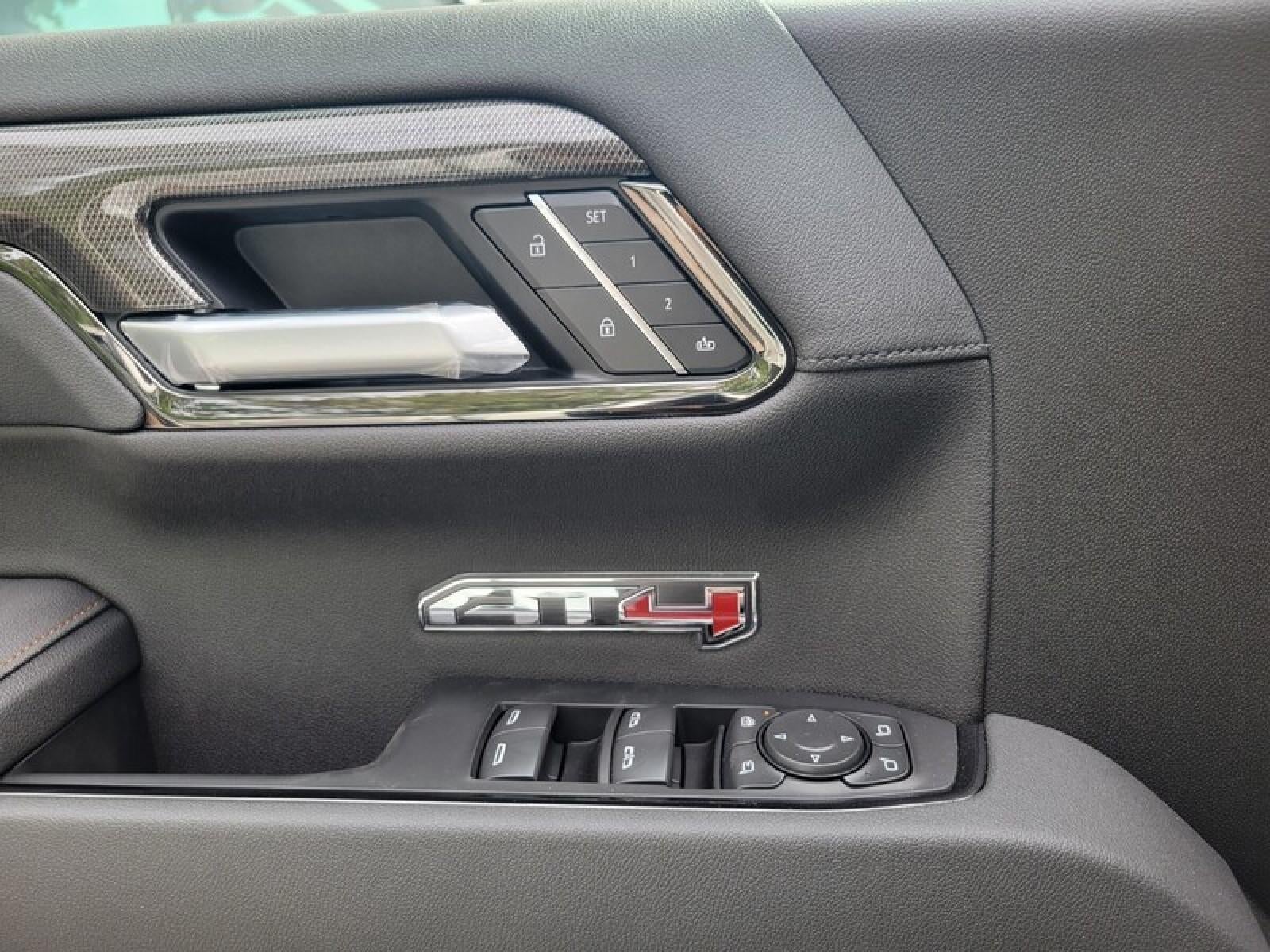 2026 GMC Sierra 1500 Crew Cab Short Box 4-Wheel Drive AT4