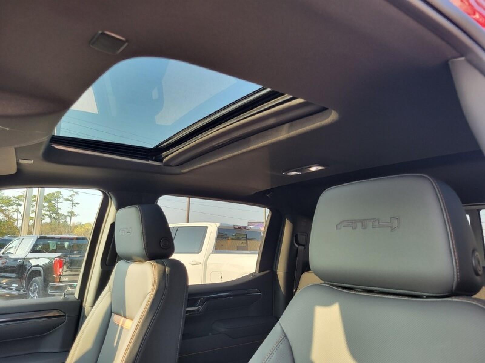 2026 GMC Sierra 1500 Crew Cab Short Box 4-Wheel Drive AT4