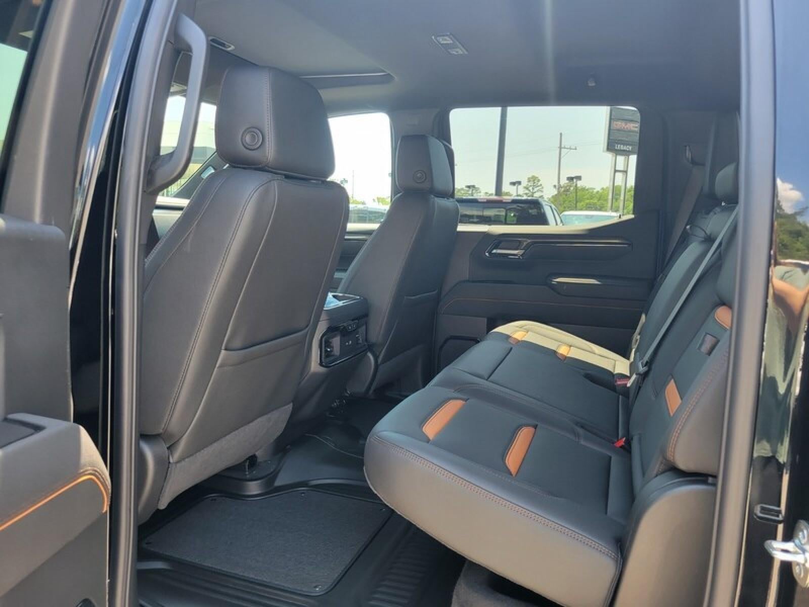 2026 GMC Sierra 1500 Crew Cab Short Box 4-Wheel Drive AT4