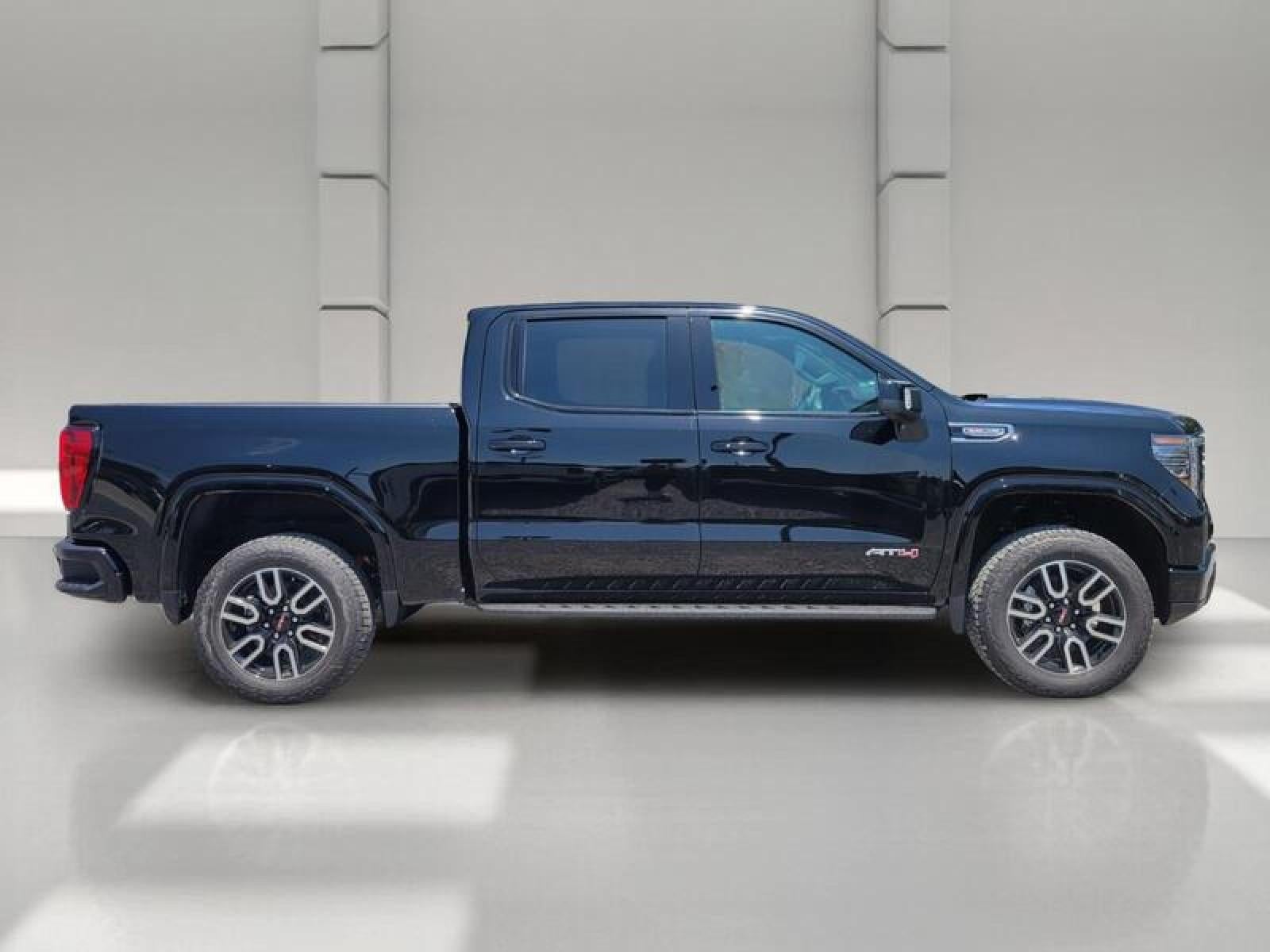 2026 GMC Sierra 1500 Crew Cab Short Box 4-Wheel Drive AT4