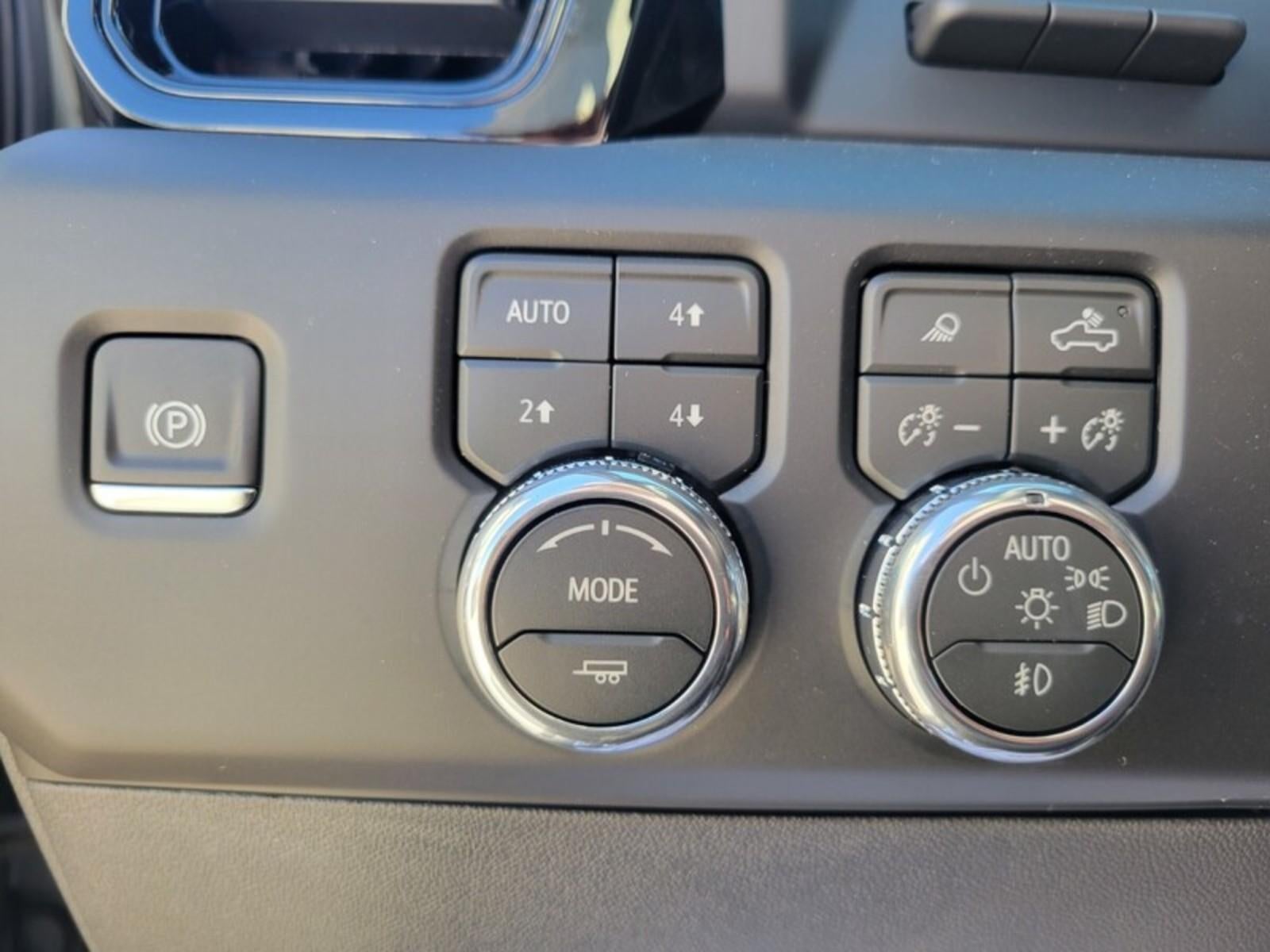 2026 GMC Sierra 1500 Crew Cab Short Box 4-Wheel Drive AT4