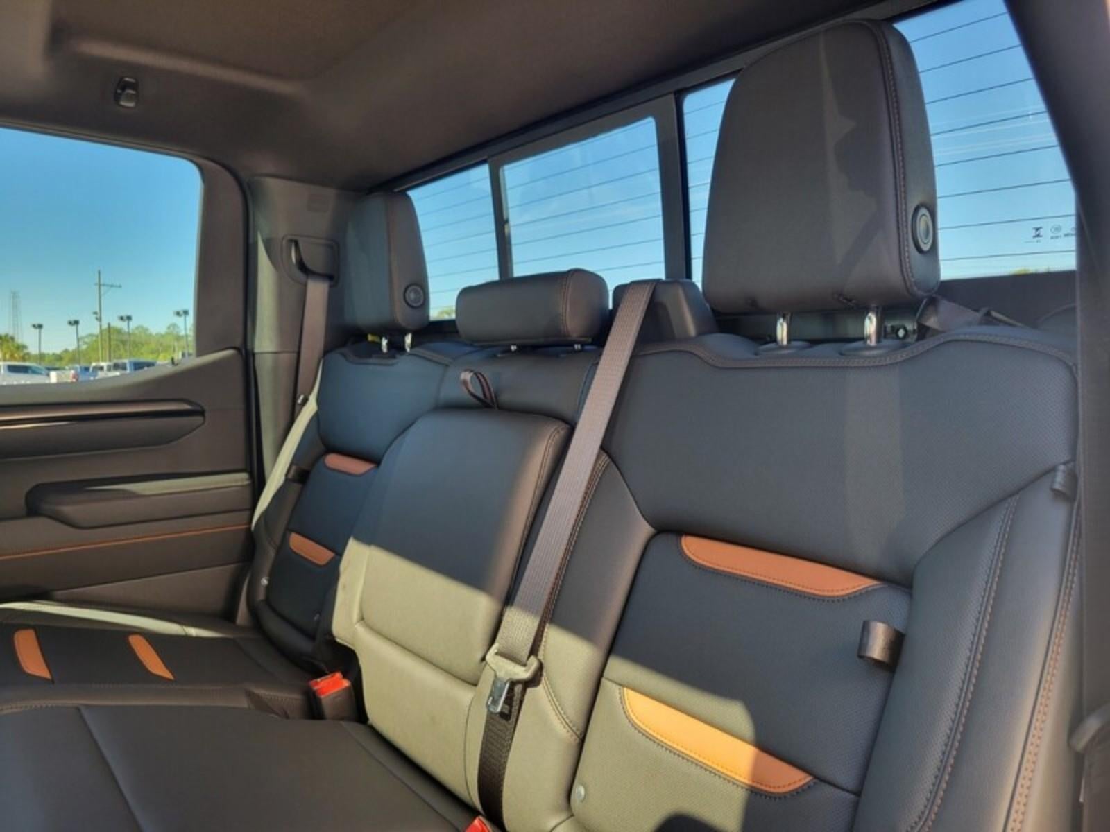 2026 GMC Sierra 1500 Crew Cab Short Box 4-Wheel Drive AT4