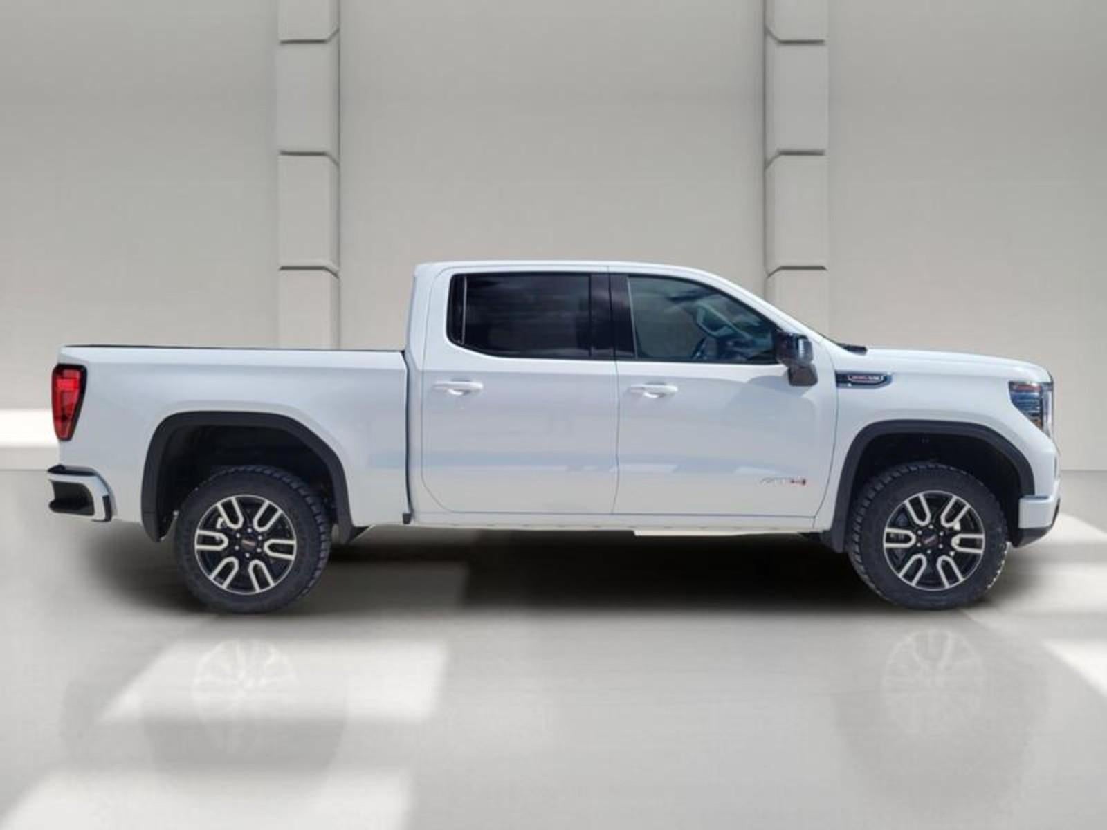 2026 GMC Sierra 1500 Crew Cab Short Box 4-Wheel Drive AT4