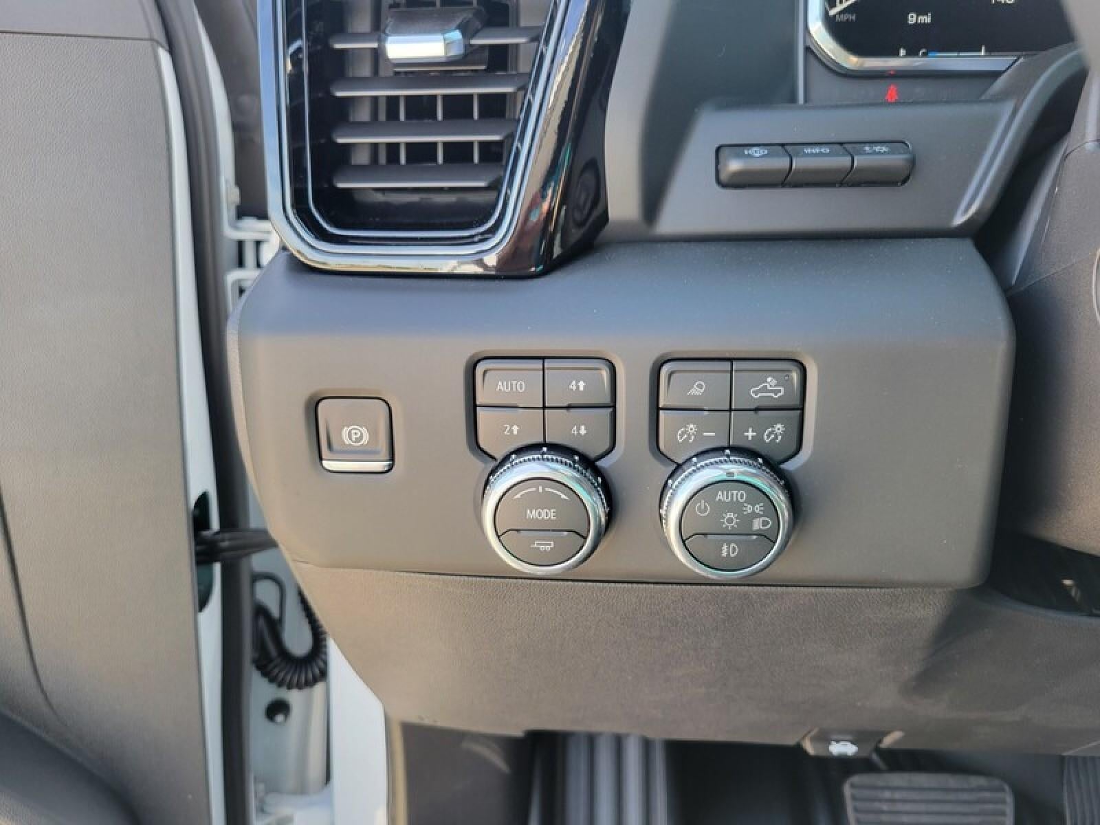 2026 GMC Sierra 1500 Crew Cab Short Box 4-Wheel Drive AT4