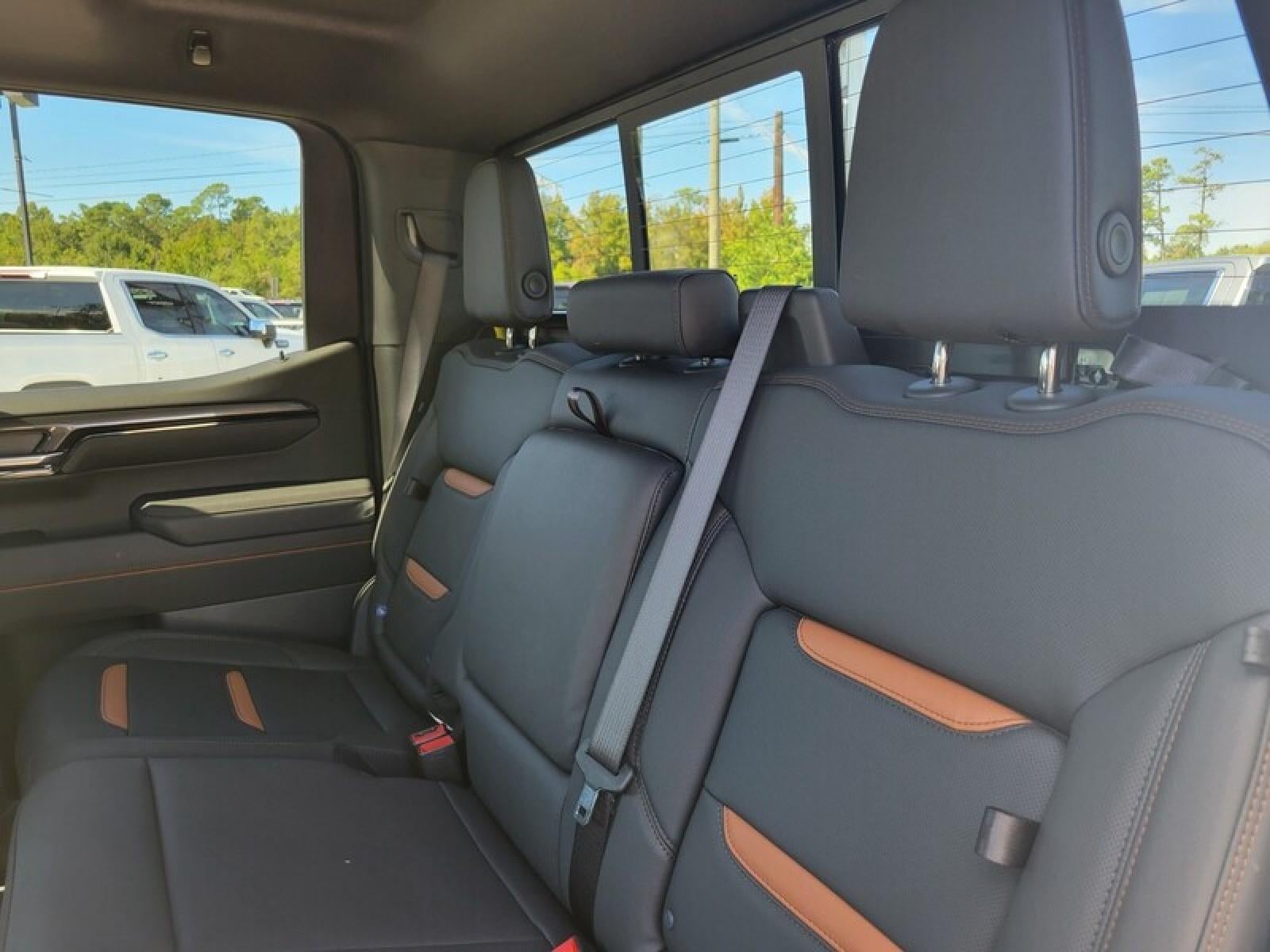 2026 GMC Sierra 1500 Crew Cab Short Box 4-Wheel Drive AT4