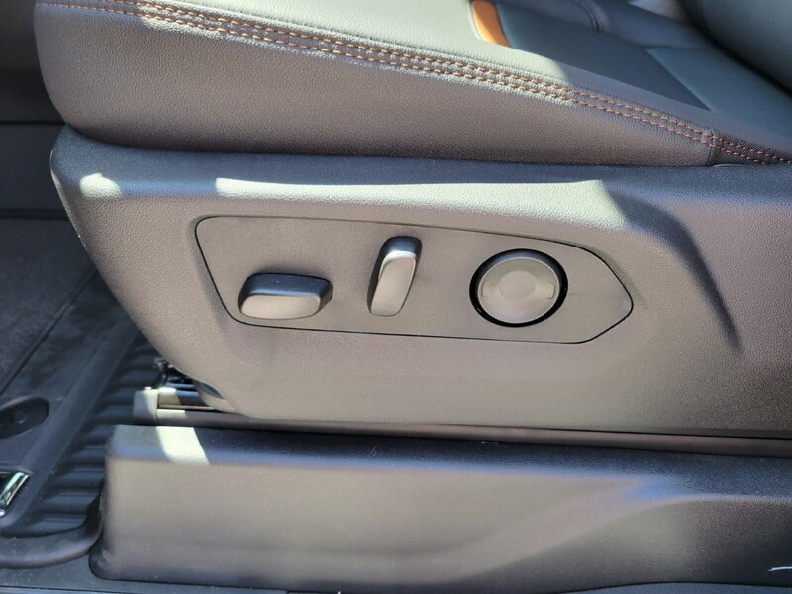 2026 GMC Sierra 1500 Crew Cab Short Box 4-Wheel Drive AT4