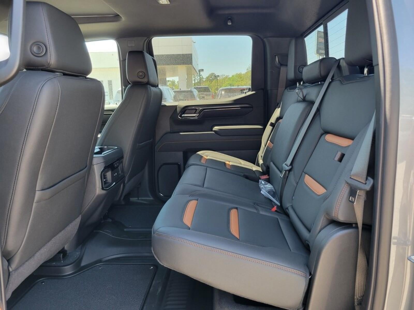 2026 GMC Sierra 1500 Crew Cab Short Box 4-Wheel Drive AT4